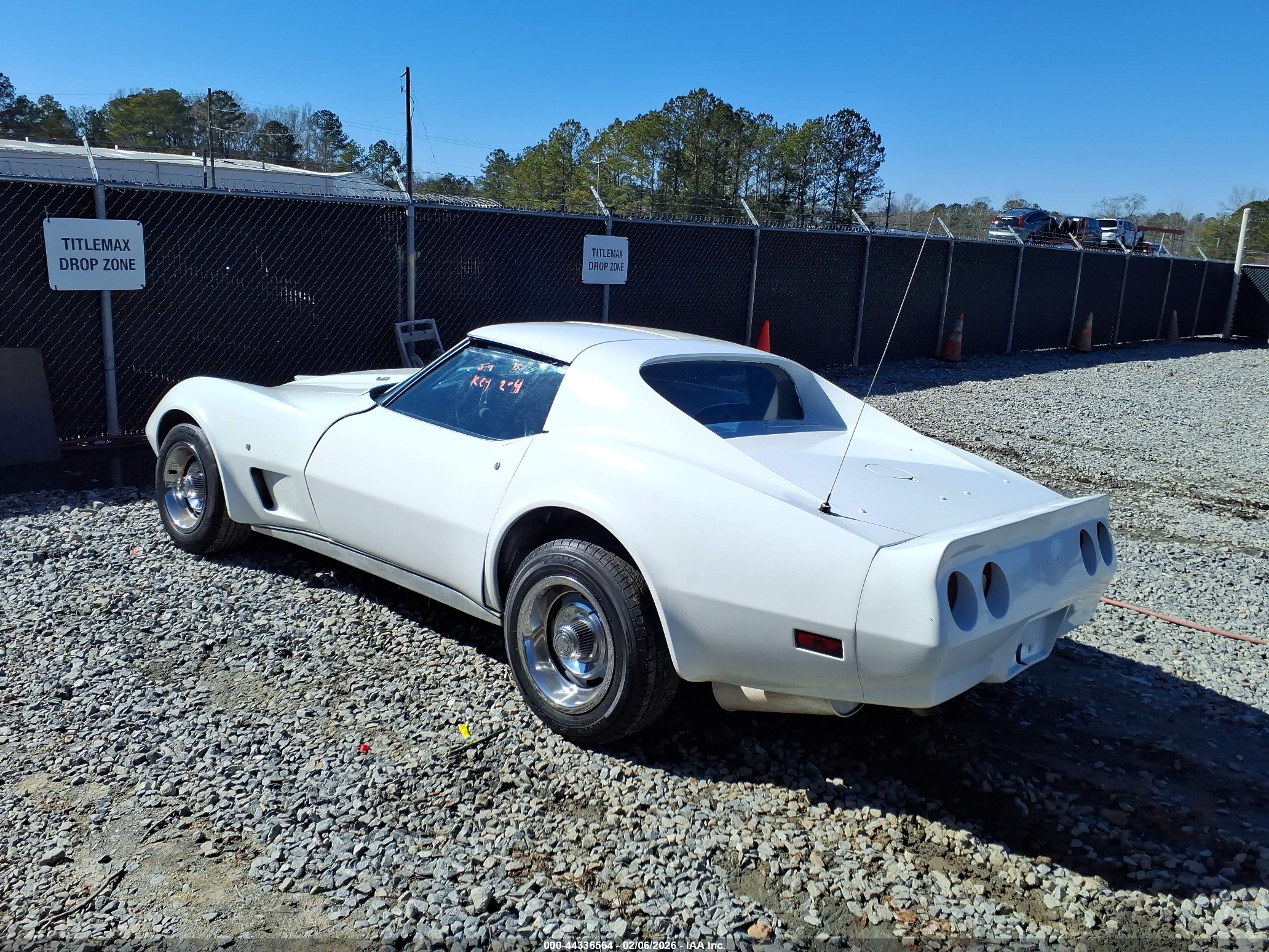 1974 Chevrolet Corvette   Белый vin: 1Z37J4S433053    