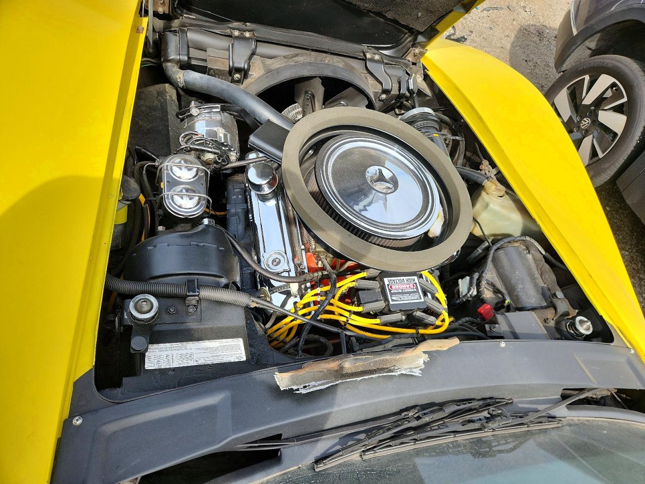 1975 Chevrolet Corvette Yellow vin: 1Z37J5S427768