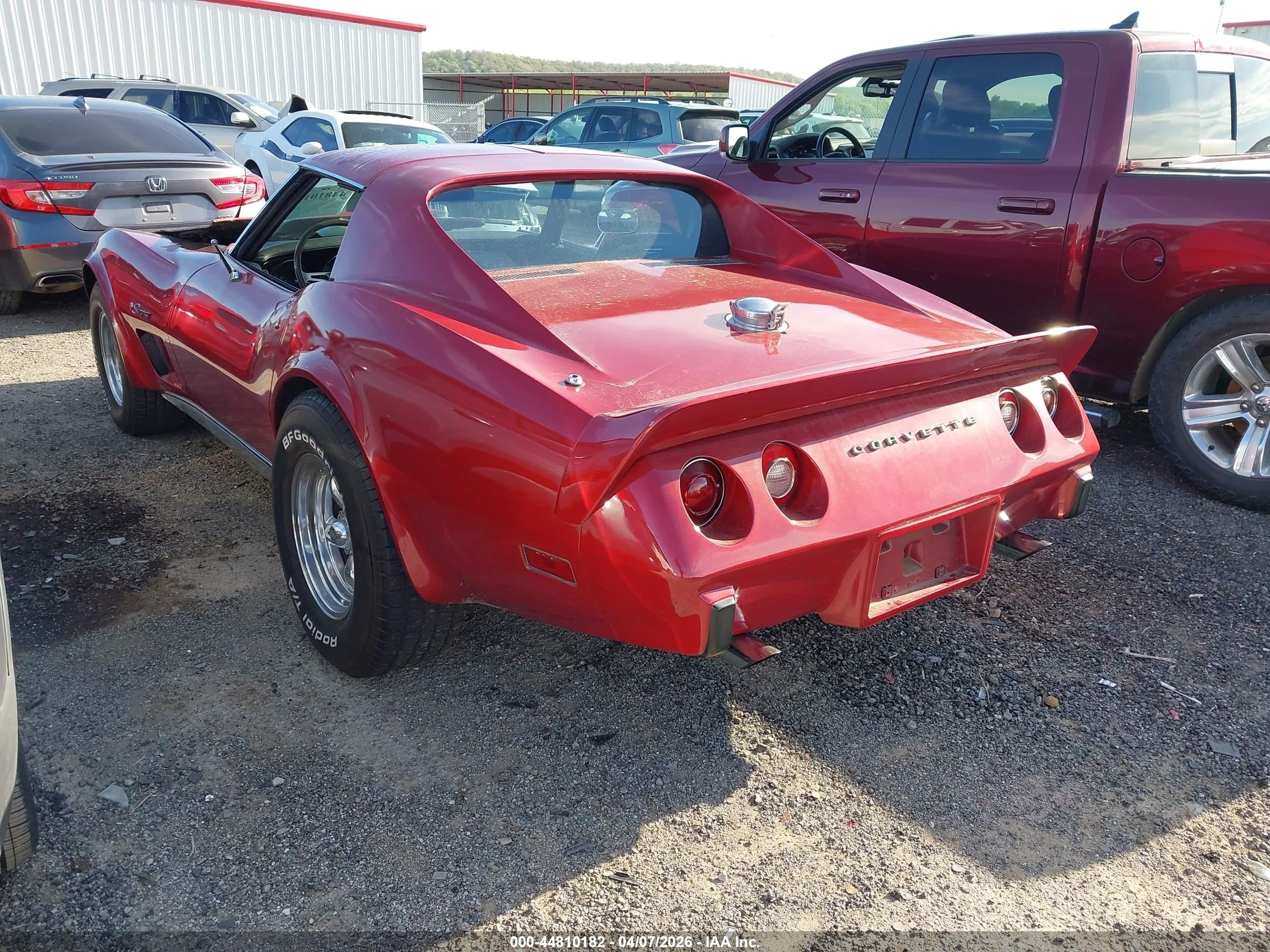 1975 Chevrolet Corvette   Черный vin: 1Z37J5S430041    