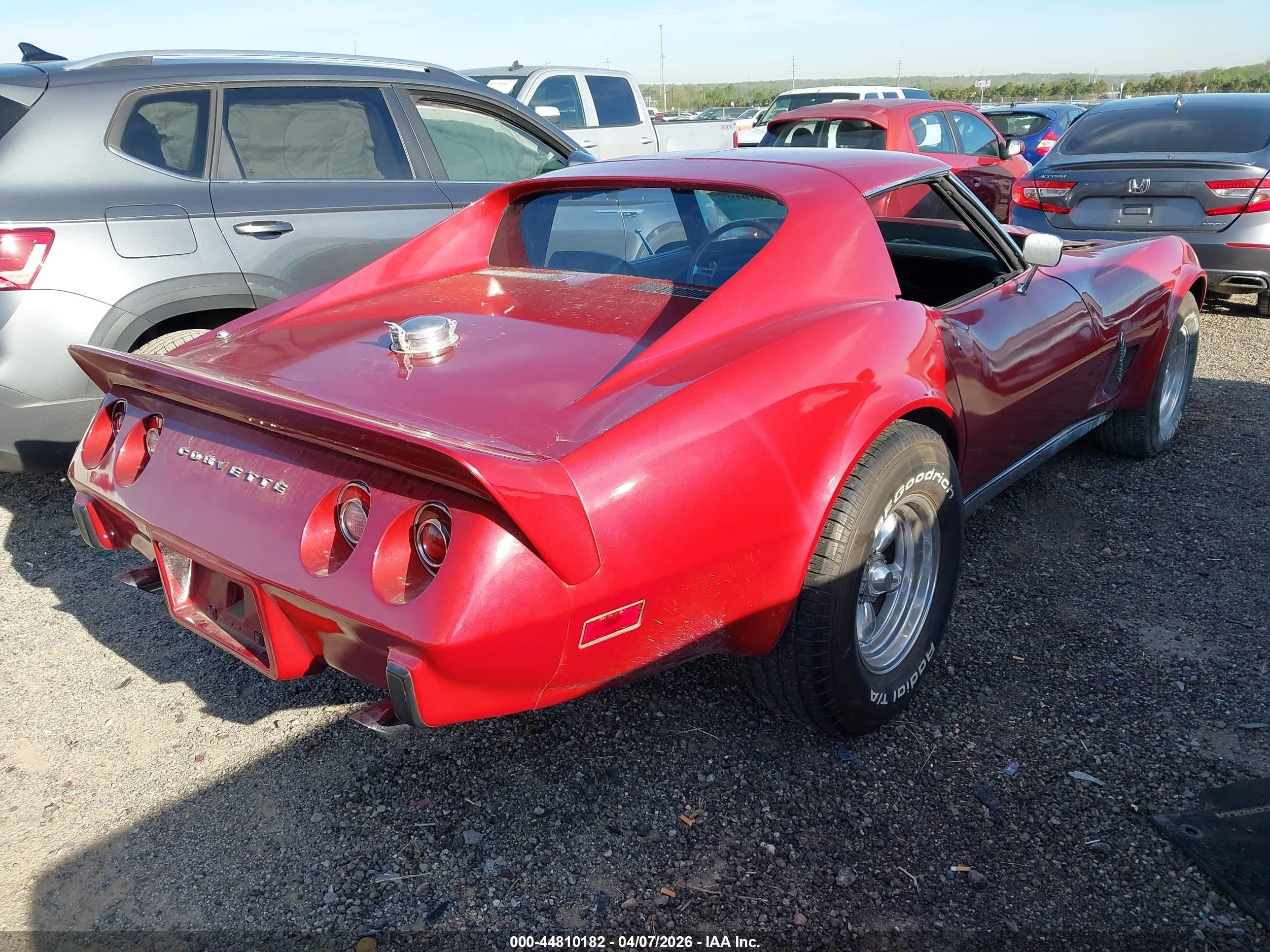1975 Chevrolet Corvette   Черный vin: 1Z37J5S430041    