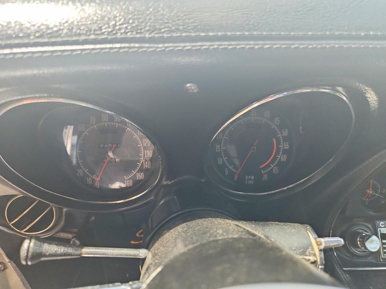 1972 Chevrolet Corvette Серебряный vin: 1Z37K2S525921