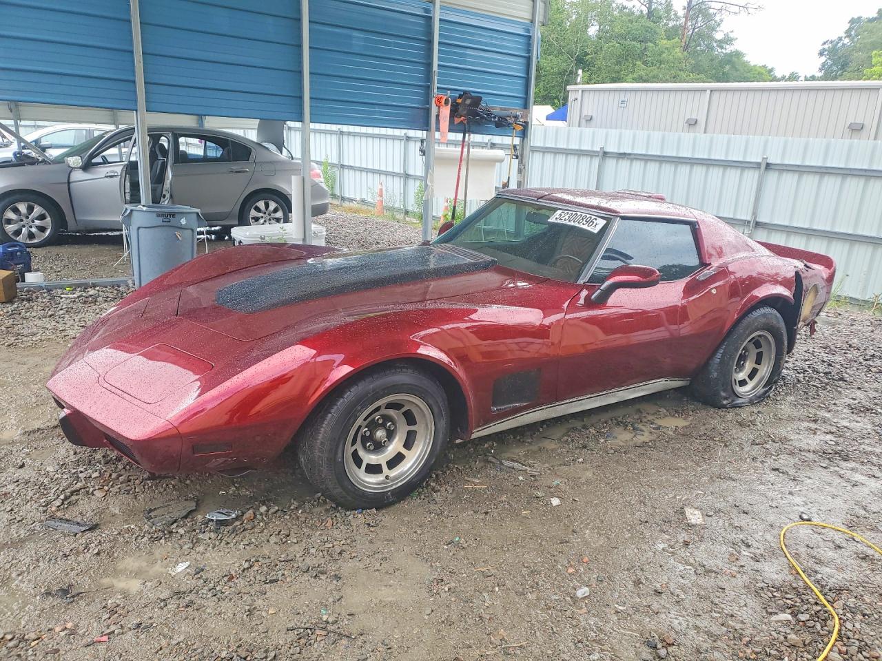 1976 Chev Corvette Burgundy vin: 1Z37L6S408677