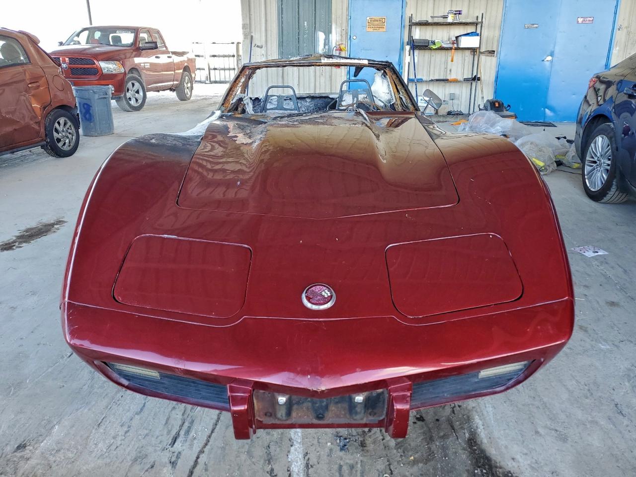 1976 Chevrolet Corvette Burgundy vin: 1Z37L6S432877