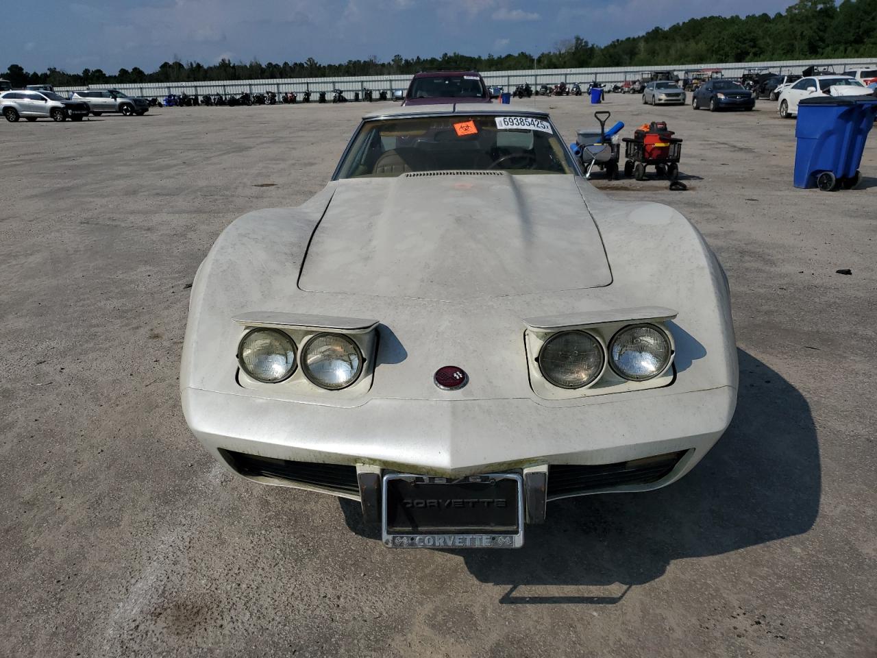 1976 Chevrolet Corvette White vin: 1Z37L6S436136