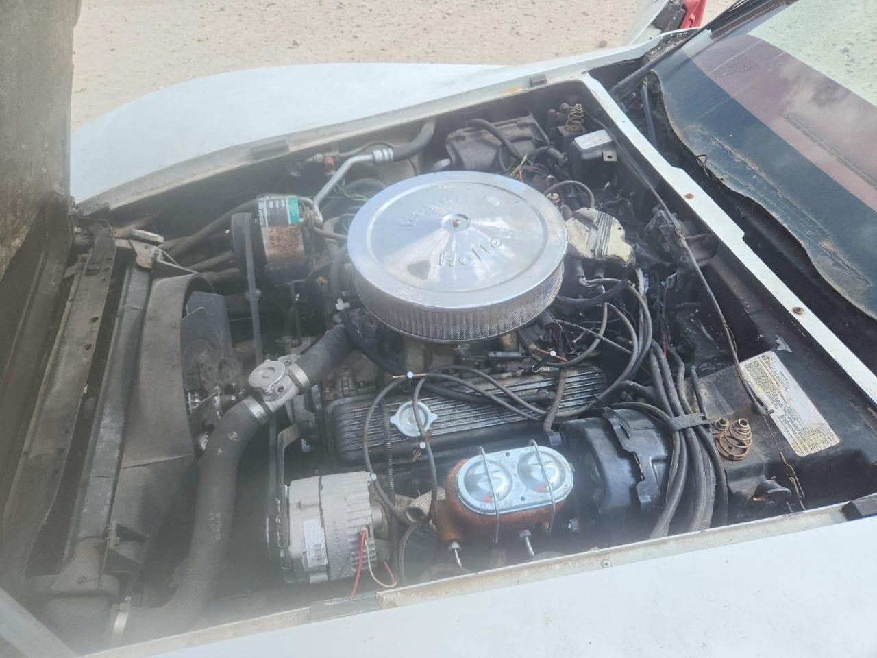 1977 Chevrolet Corvette White vin: 1Z37L7S441736