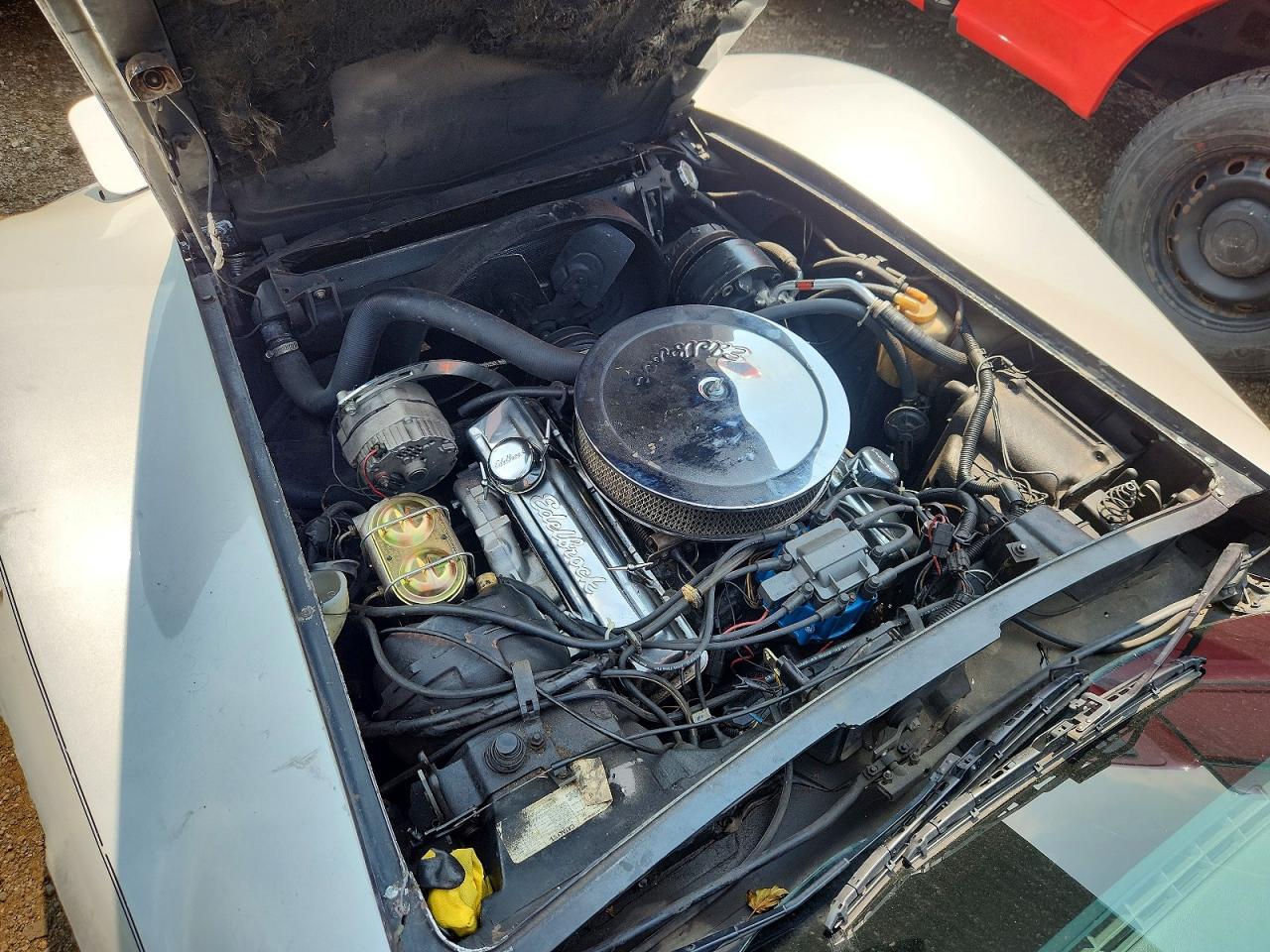 1977 Chevrolet Corvette White vin: 1Z37X7S439185