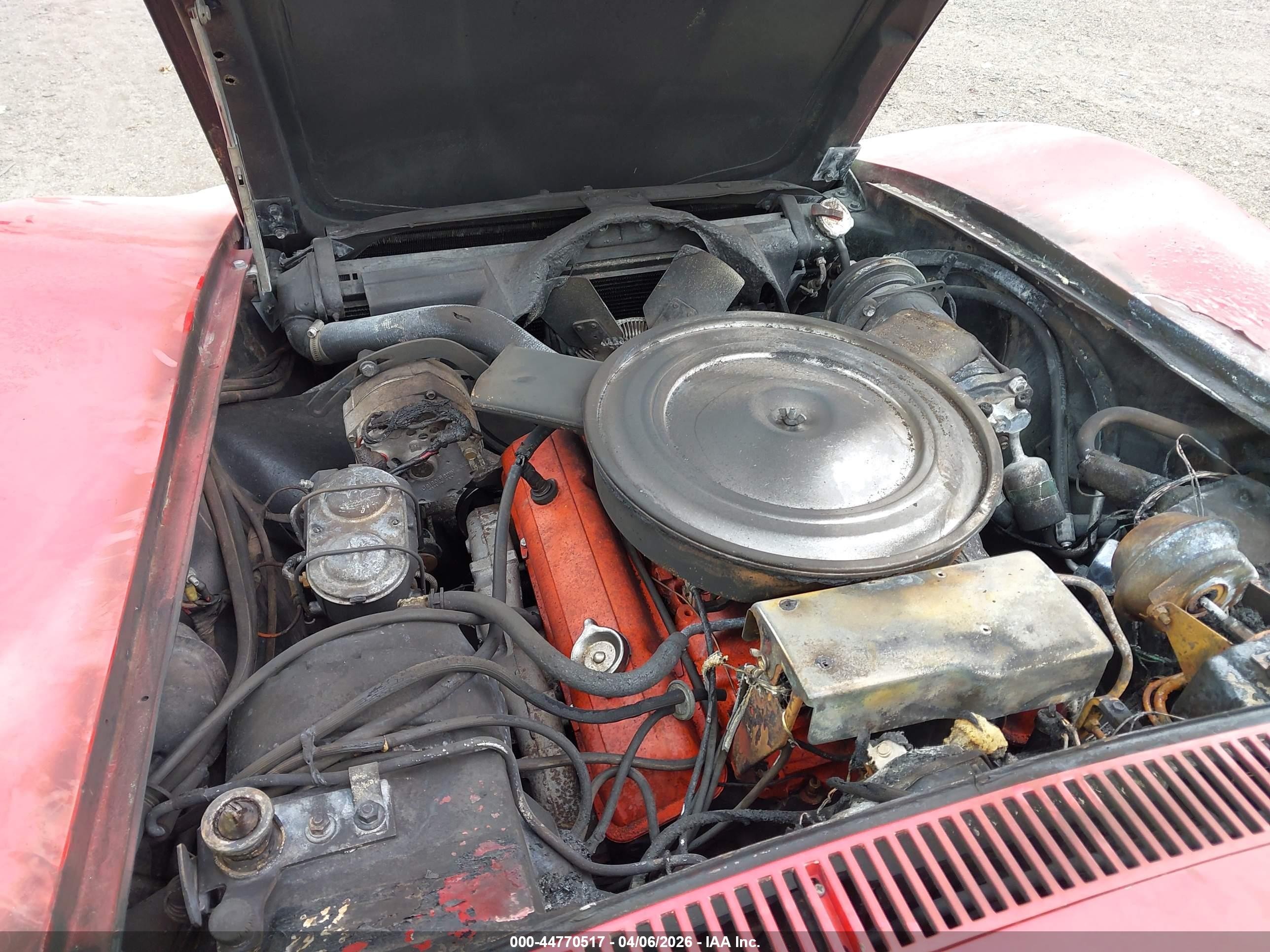 1972 Chevrolet Corvette   Red vin: 1Z67K2S524422    