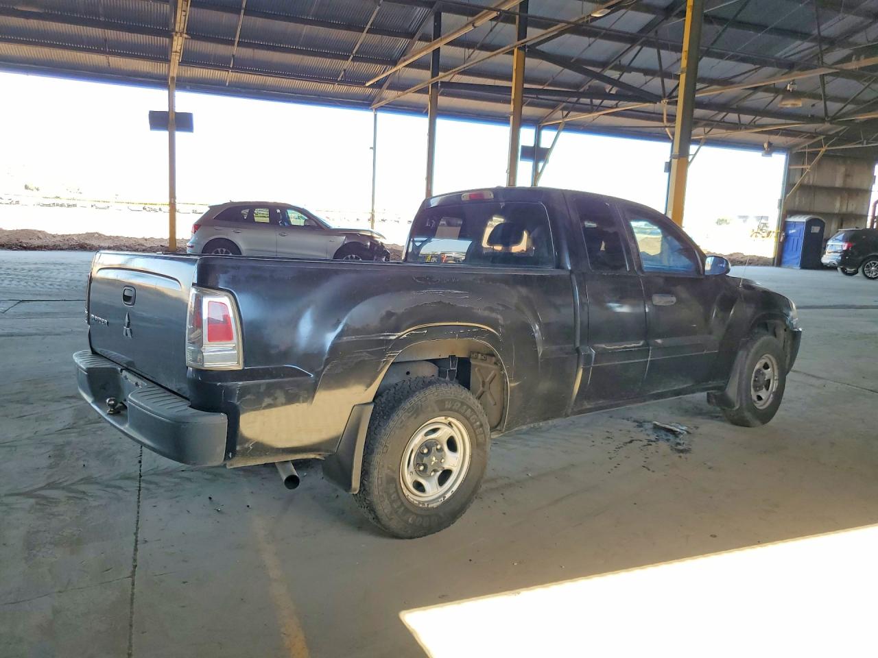 2007 Mitsubishi Raider Ls Black vin: 1Z7HC22K47S243141
