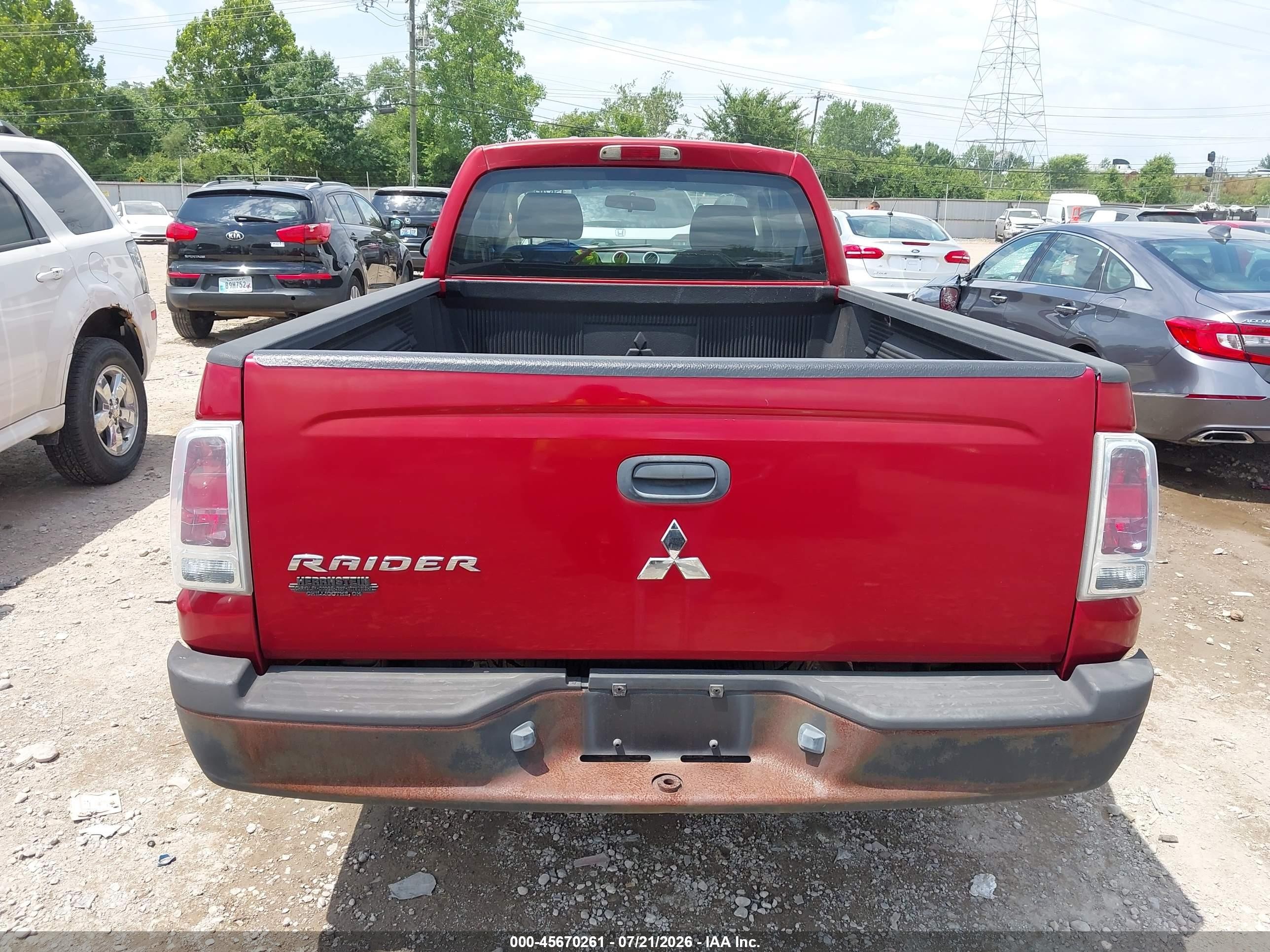 2008 Mitsubishi Raider Ls Red vin: 1Z7HC22K68S619565