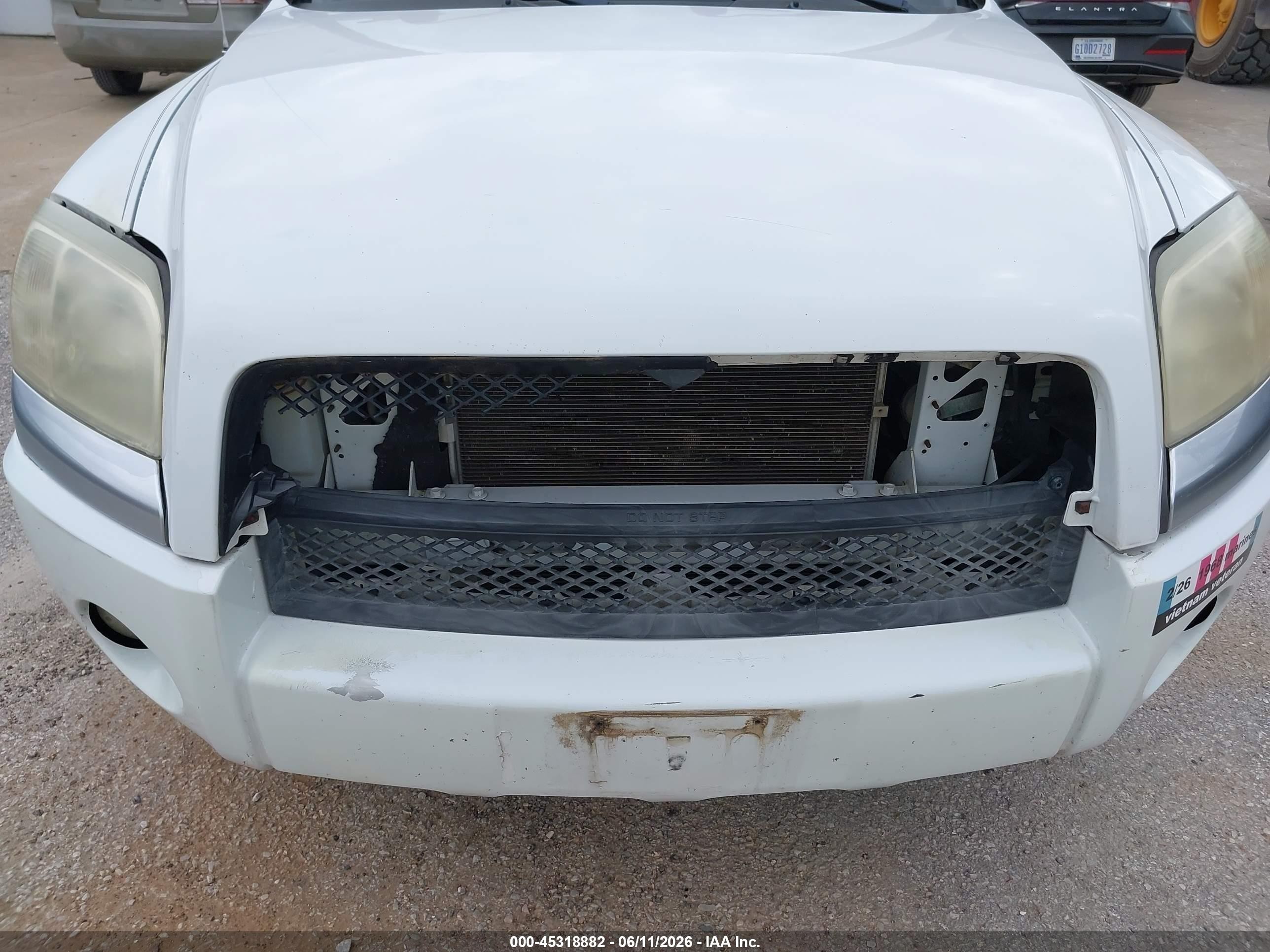 2007 Mitsubishi Raider Ls White vin: 1Z7HC22K87S109149