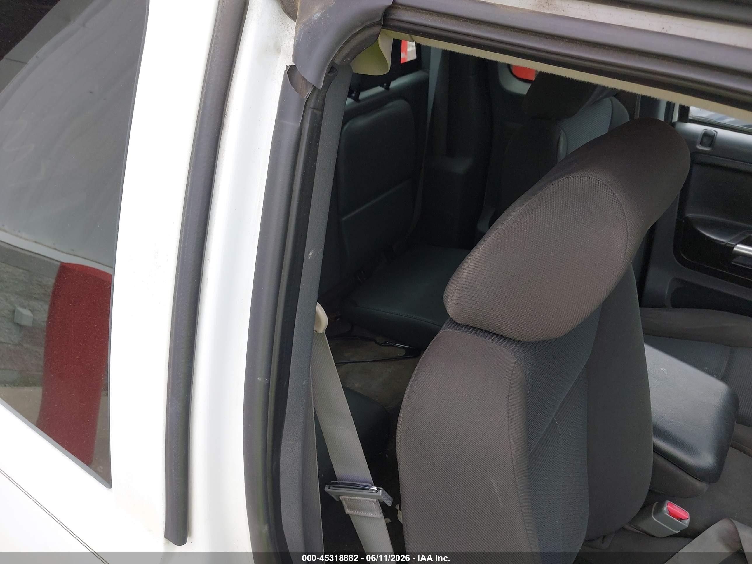 2007 Mitsubishi Raider Ls White vin: 1Z7HC22K87S109149