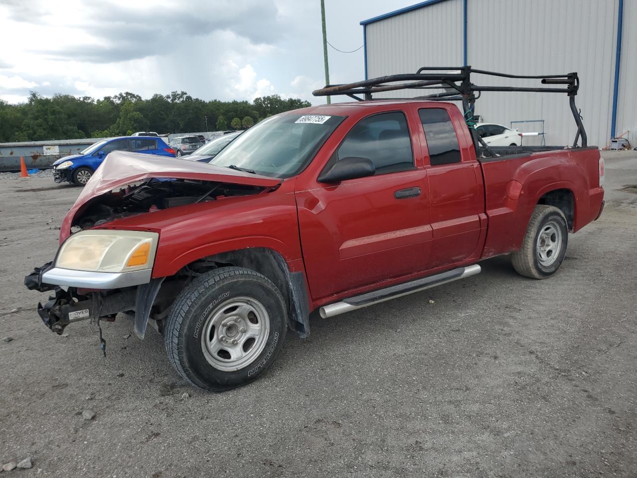 2009 Mitsubishi Raider Ls Red vin: 1Z7HC22KX9S729455