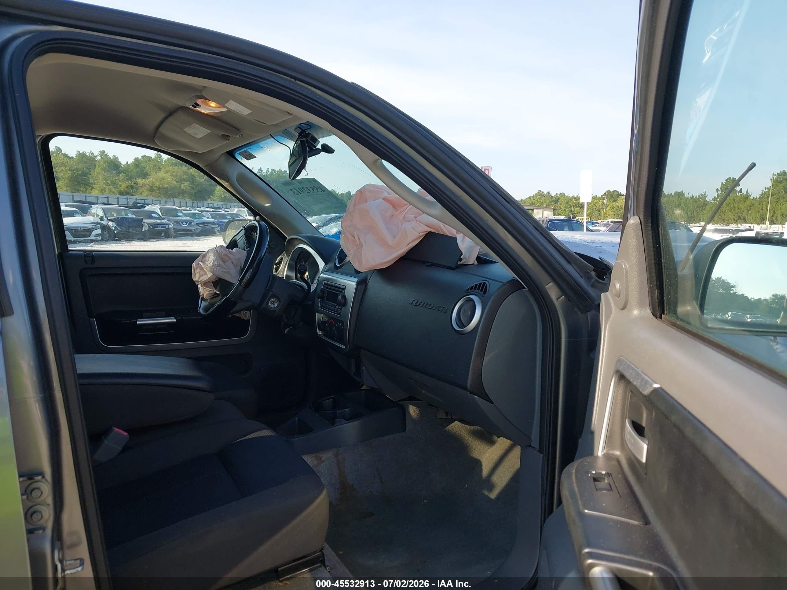2007 Mitsubishi Raider Ls Gray vin: 1Z7HC28K27S185070