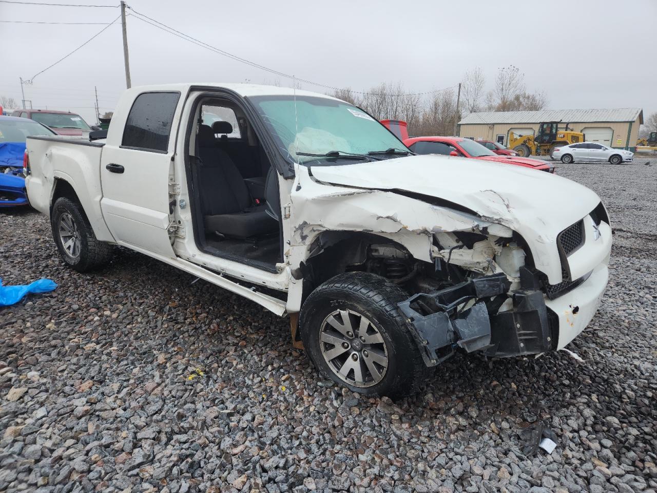 2009 Mitsubishi Raider Ls Белый vin: 1Z7HC28K49S729541