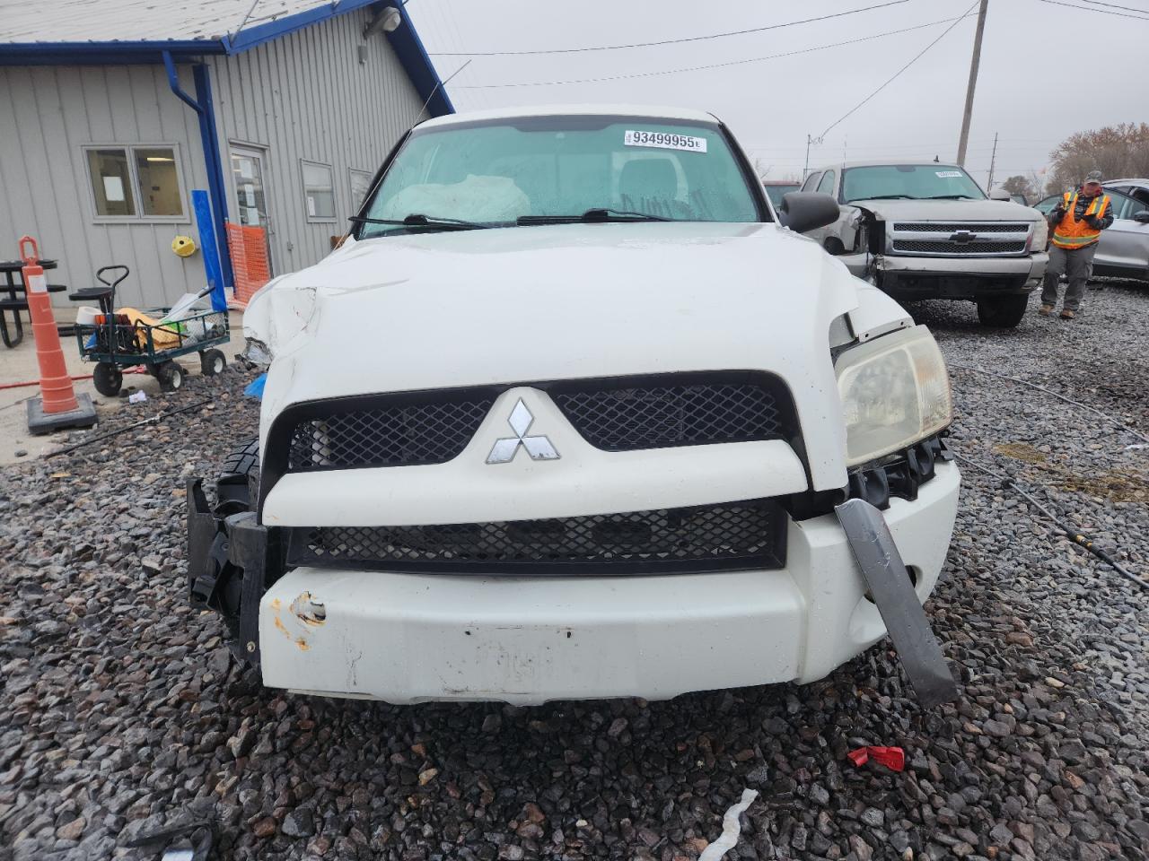 2009 Mitsubishi Raider Ls Белый vin: 1Z7HC28K49S729541