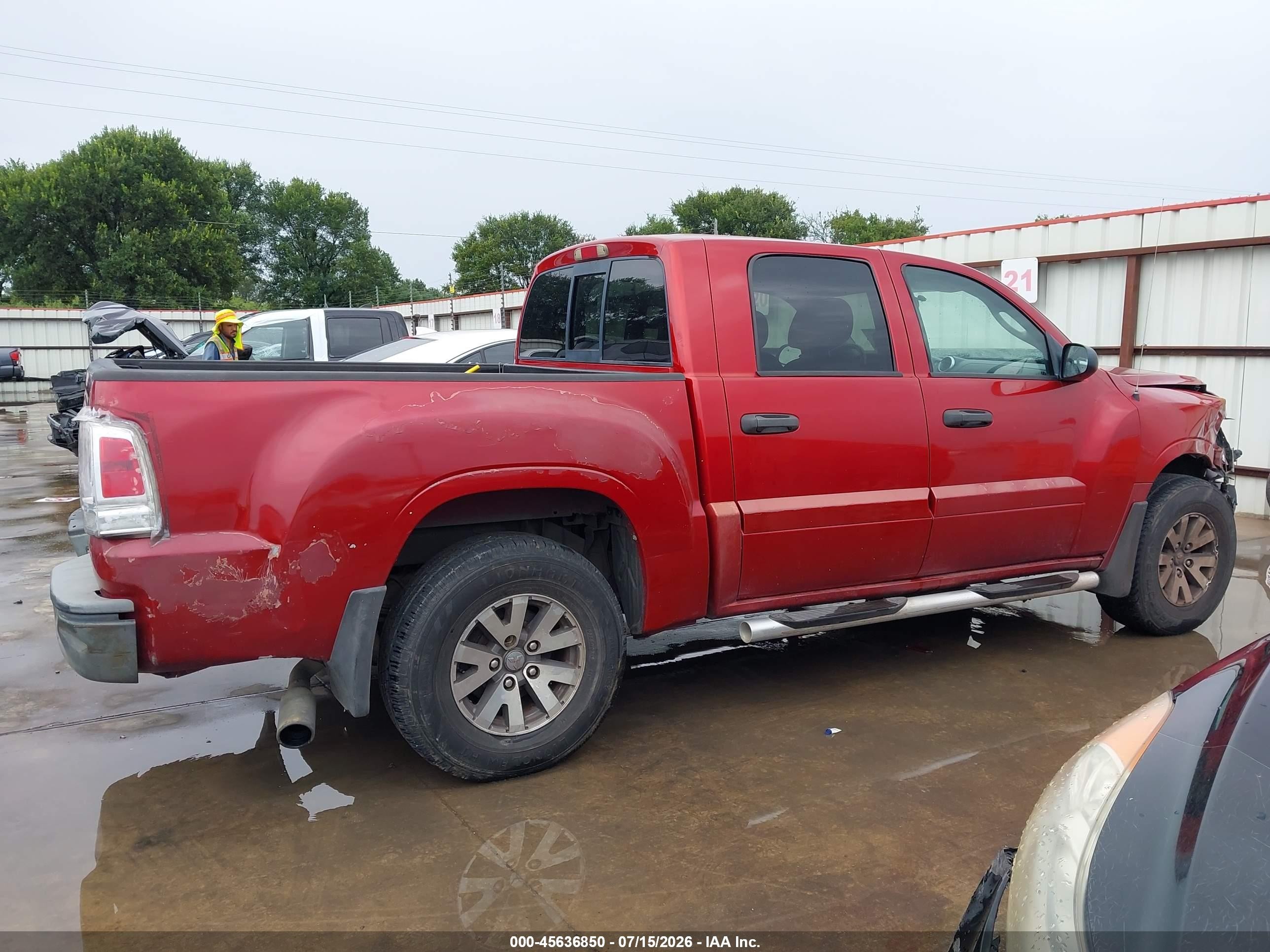 2007 Mitsubishi Raider Ls Red vin: 1Z7HC28K57S109519