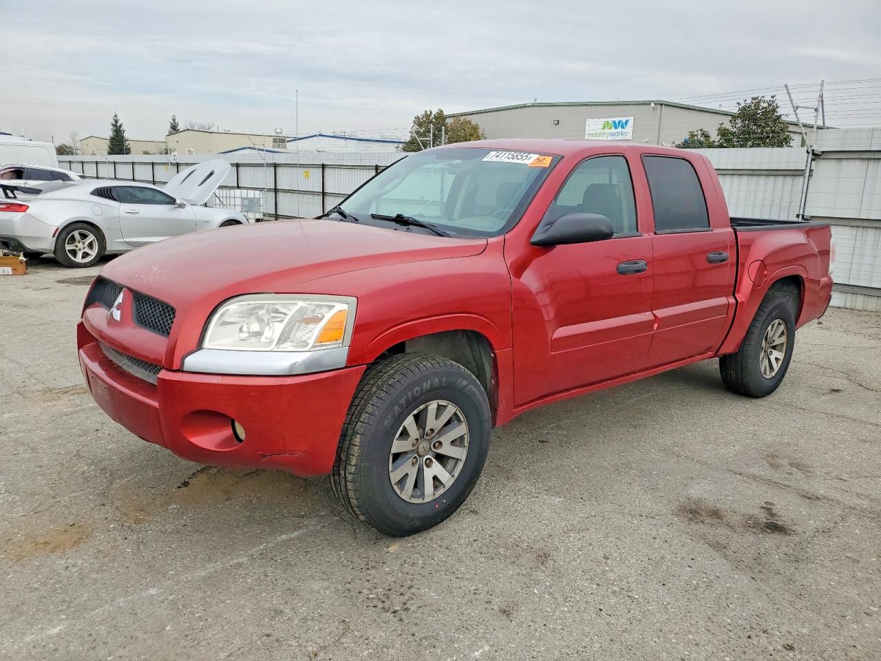 2009 Mitsubishi Raider Ls Red vin: 1Z7HC28K69S729511