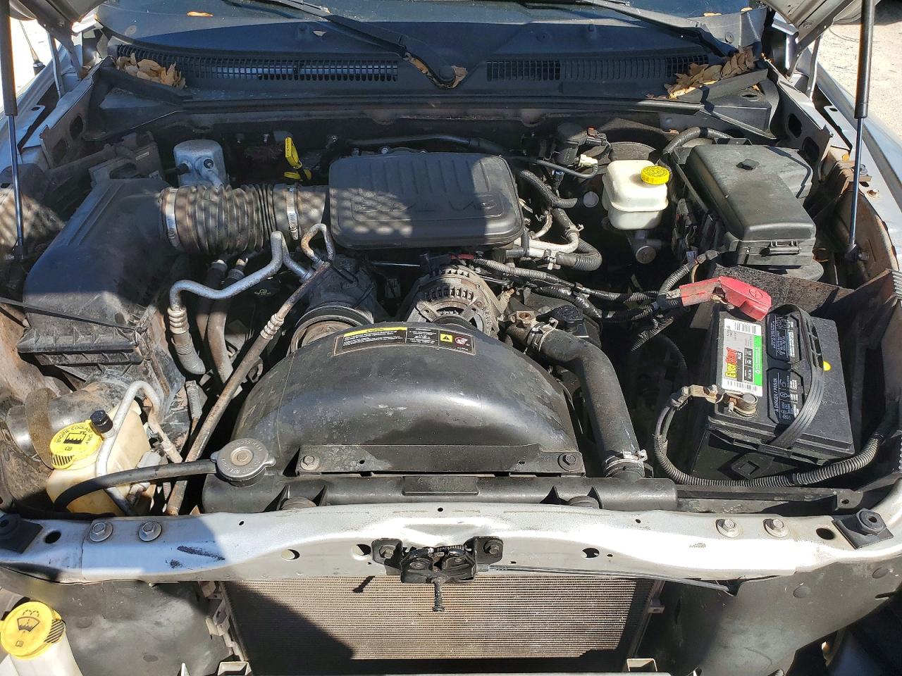 2009 Mitsubishi Raider Ls Silver vin: 1Z7HC28K99S729728