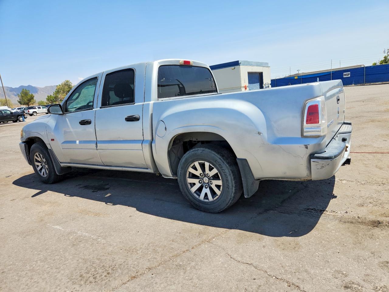2007 Mitsubishi Raider Ls Silver vin: 1Z7HC28P47S171036