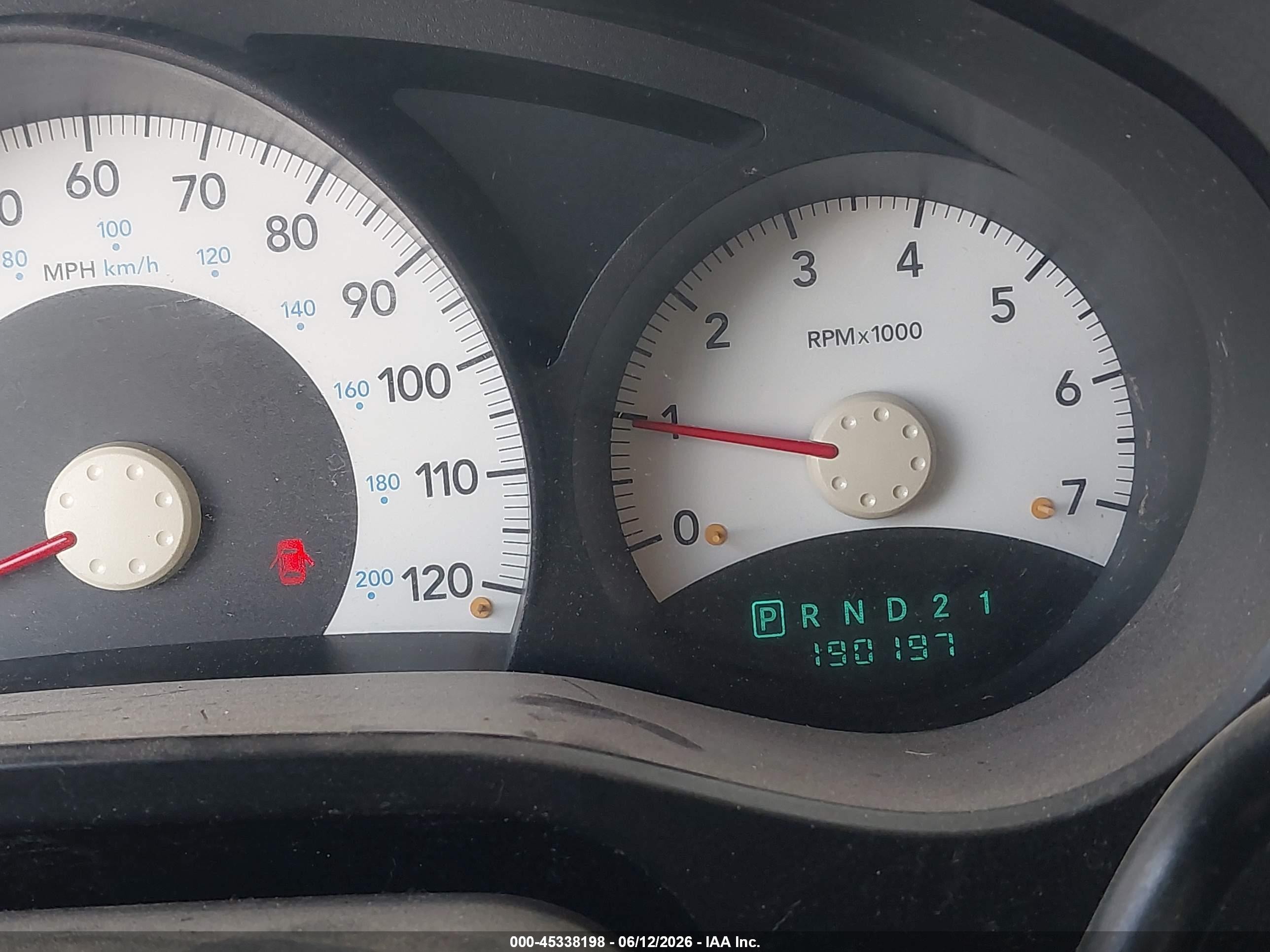 2006 Mitsubishi Raider Duro Cross V6 Silver vin: 1Z7HC38K36S561733