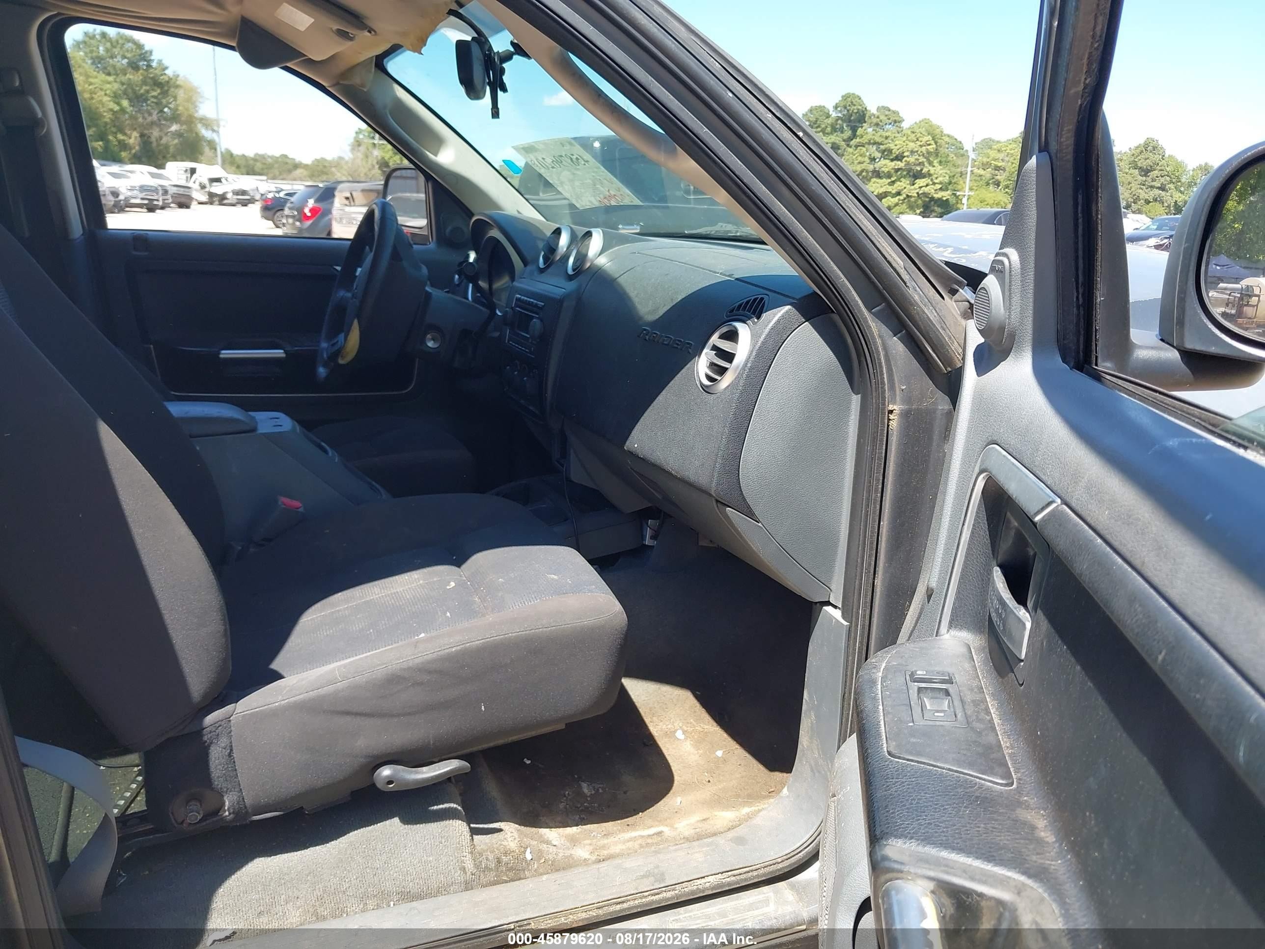 2006 Mitsubishi Raider Duro Cross V8 Gray vin: 1Z7HC38NX6S567880