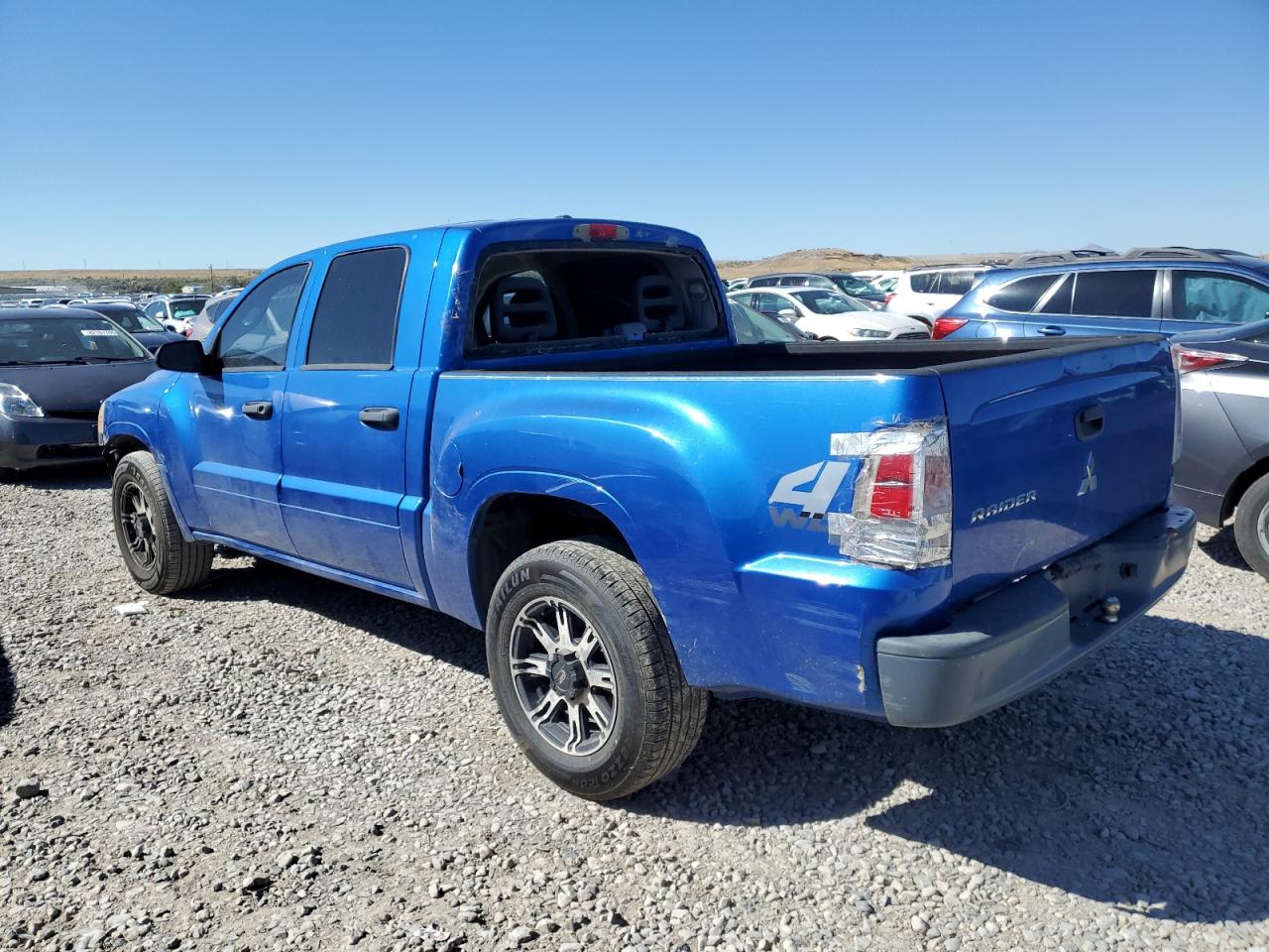 2007 Mitsubishi Raider Ls Blue vin: 1Z7HT28K97S243577