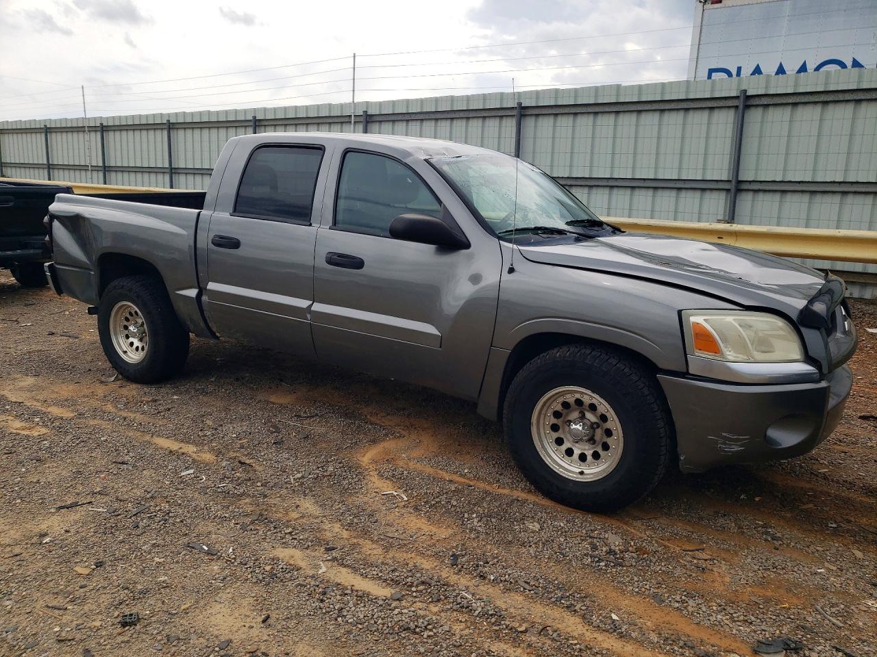 2007 Mitsubishi Raider Ls Gray vin: 1Z7HT28PX7S266149
