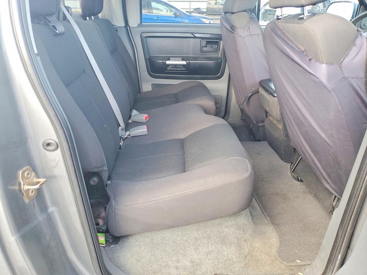 2006 Mitsubishi Raider Gray vin: 1Z7HT38K36S543040