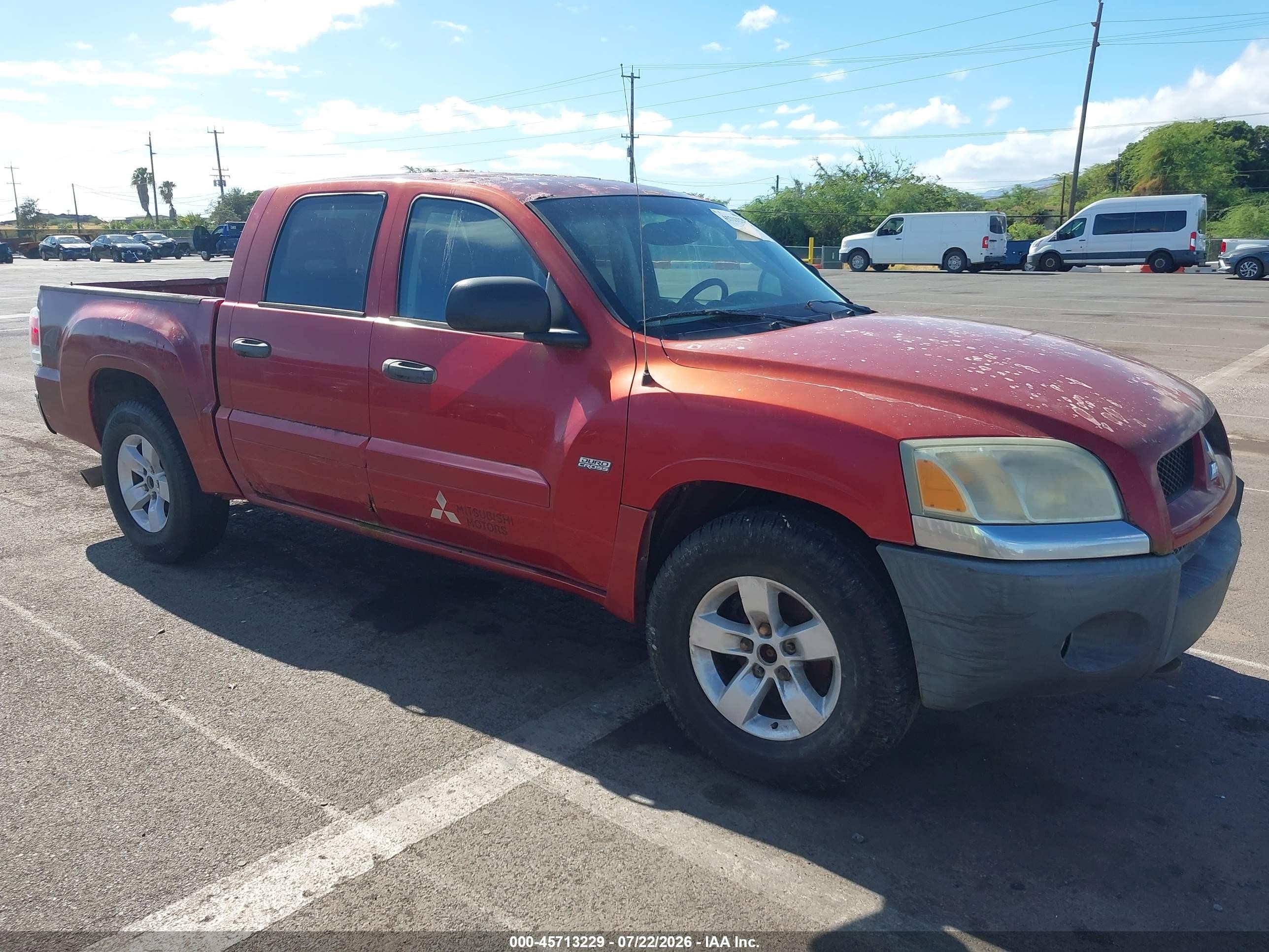 2006 Mitsubishi Raider Duro Cross V8 Red vin: 1Z7HT38NX6S501121