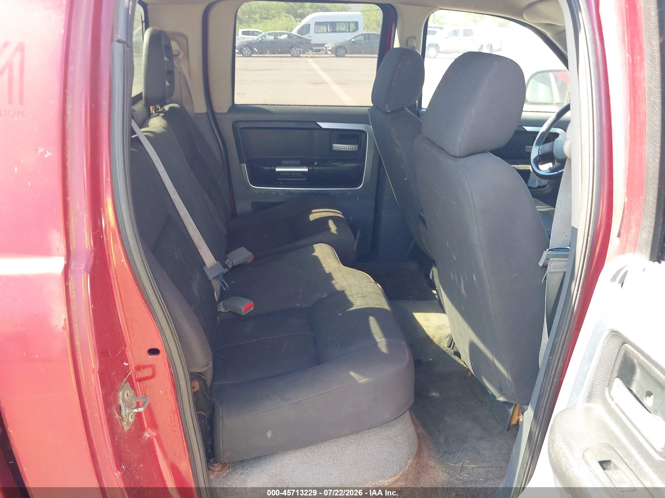2006 Mitsubishi Raider Duro Cross V8 Red vin: 1Z7HT38NX6S501121
