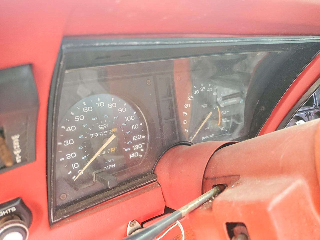 1979 Chevrolet Corvette White vin: 1Z8749S402402