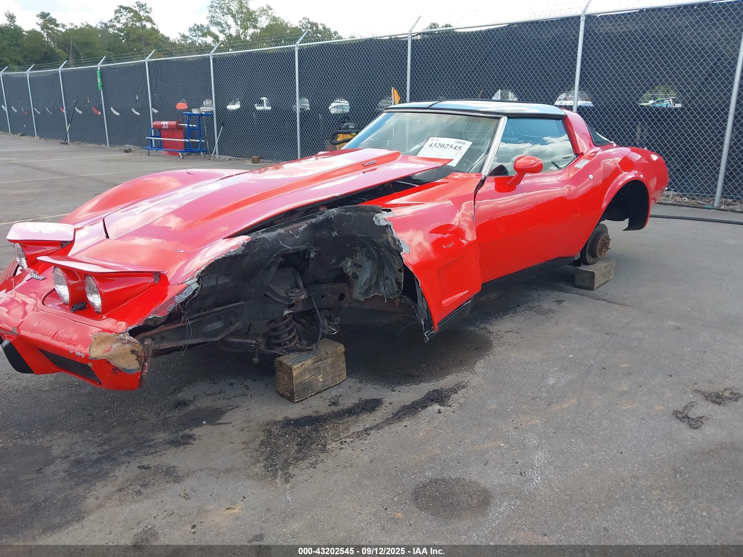 1979 Chev Corvette   Красный vin: 1Z8789S429521    