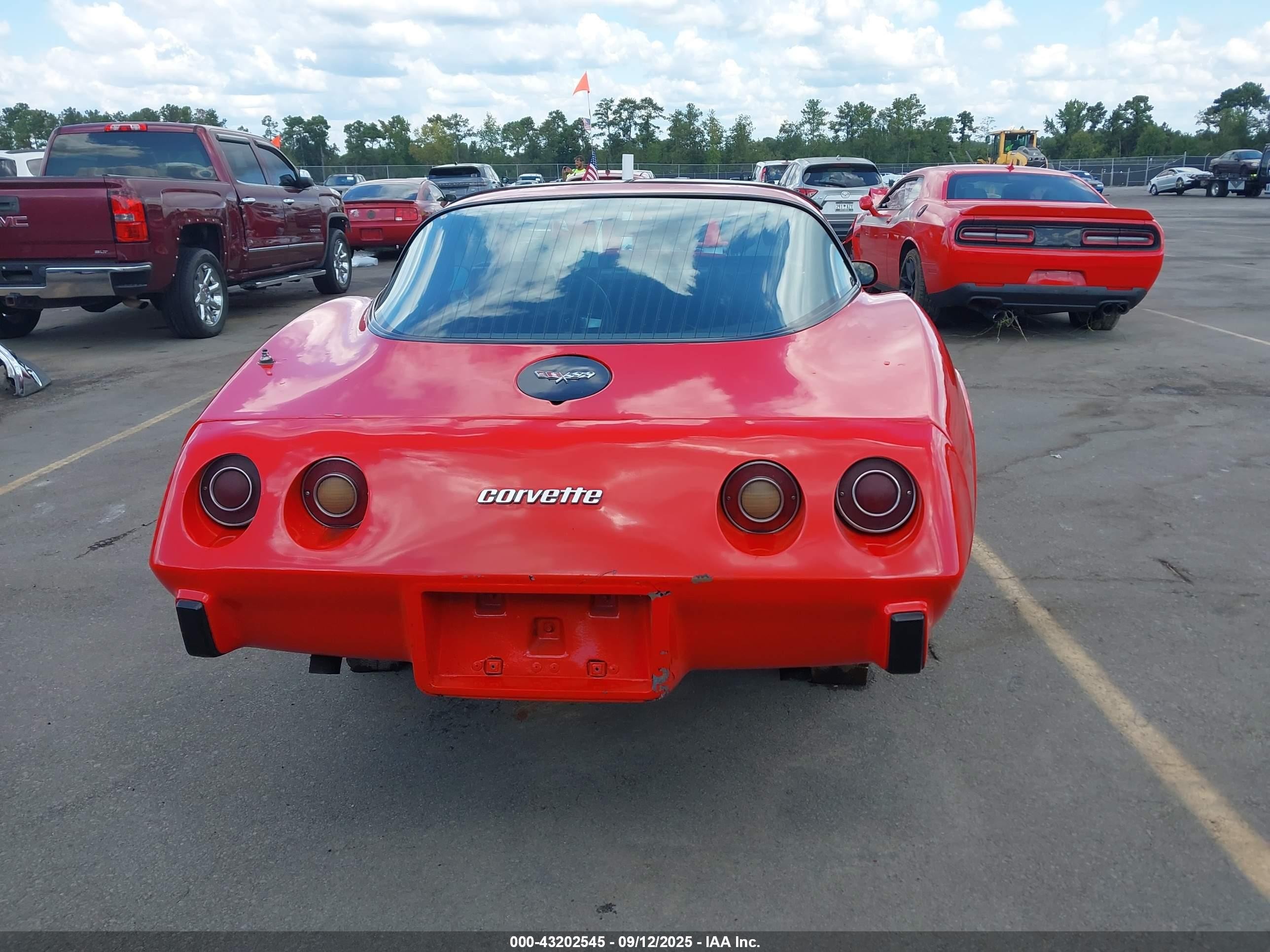 1979 Chev Corvette   Красный vin: 1Z8789S429521    