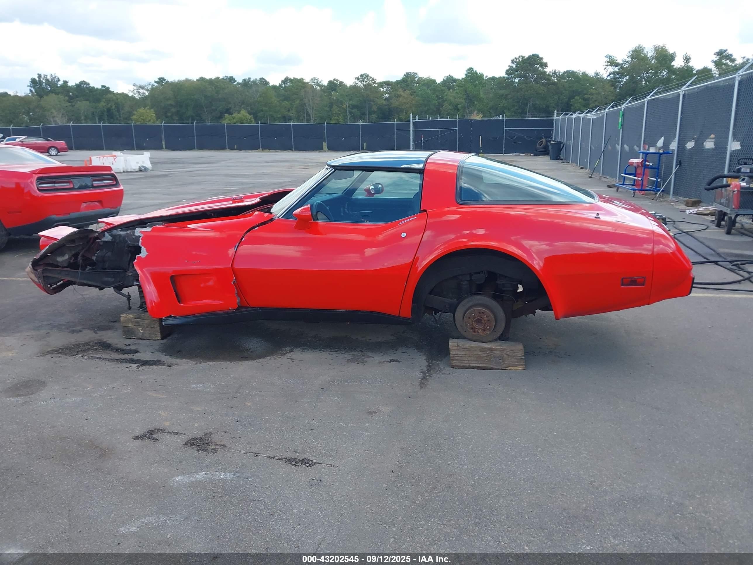 1979 Chev Corvette   Красный vin: 1Z8789S429521    