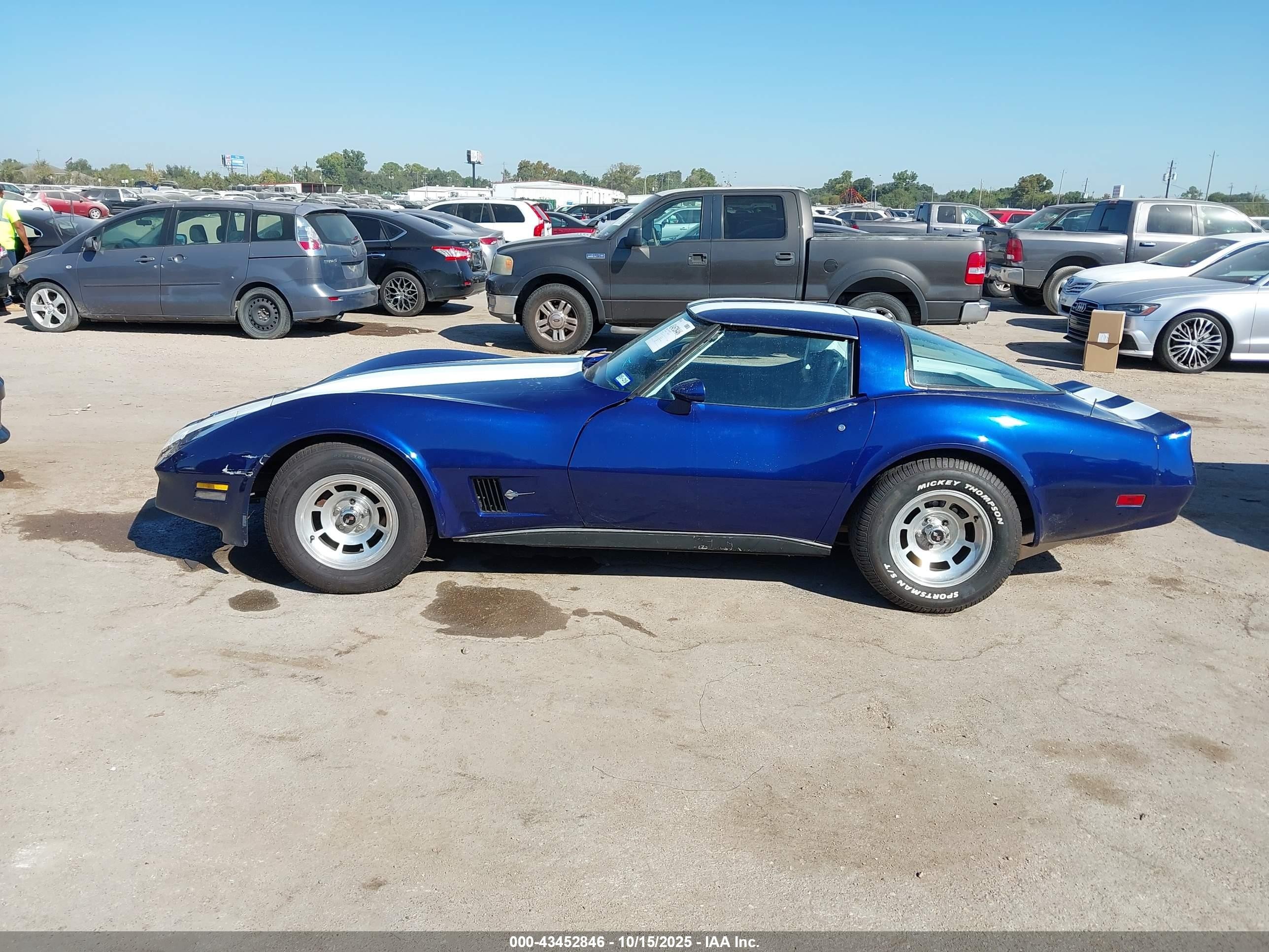 1980 Chevrolet Corvette   Dark Blue vin: 1Z878A5436734    