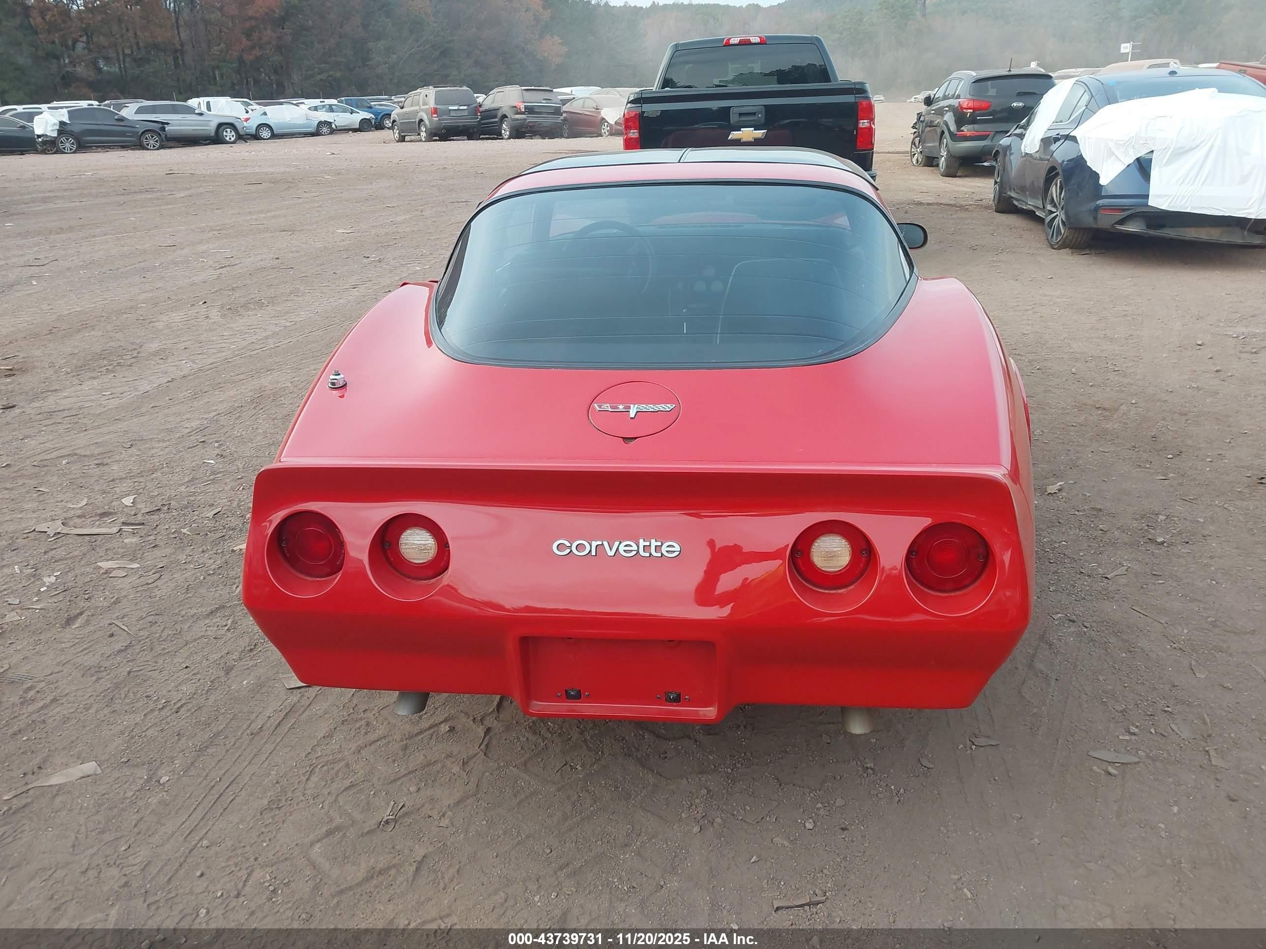 1980 Chevrolet Corvette   Красный vin: 1Z878AS402075    