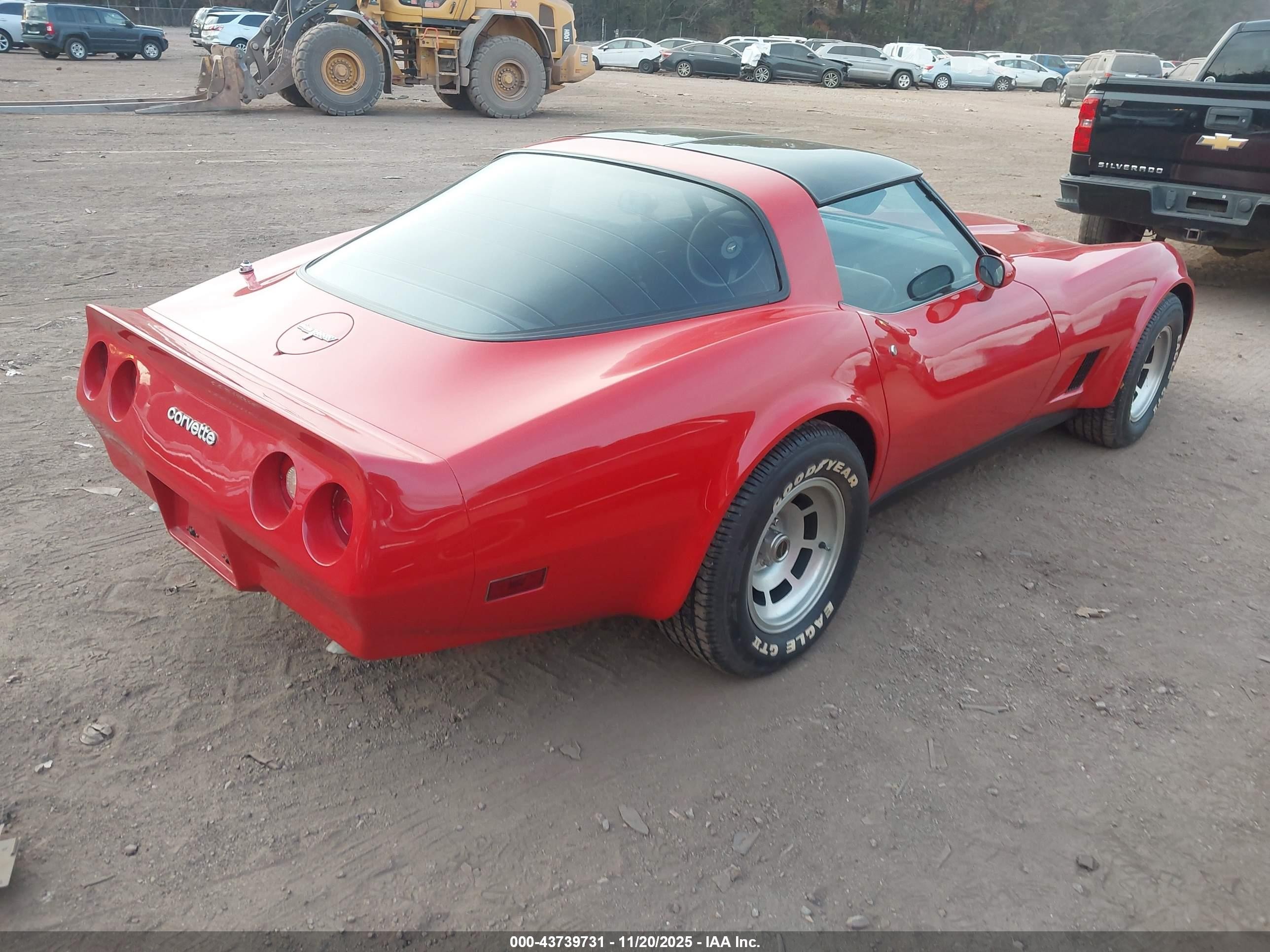 1980 Chevrolet Corvette   Красный vin: 1Z878AS402075    