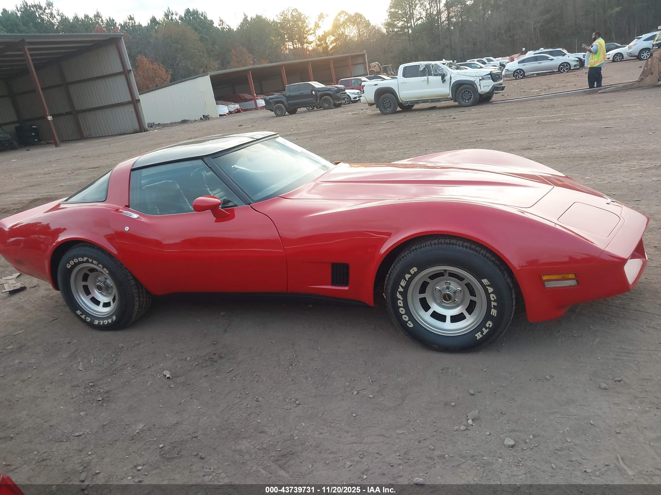 1980 Chevrolet Corvette   Красный vin: 1Z878AS402075    