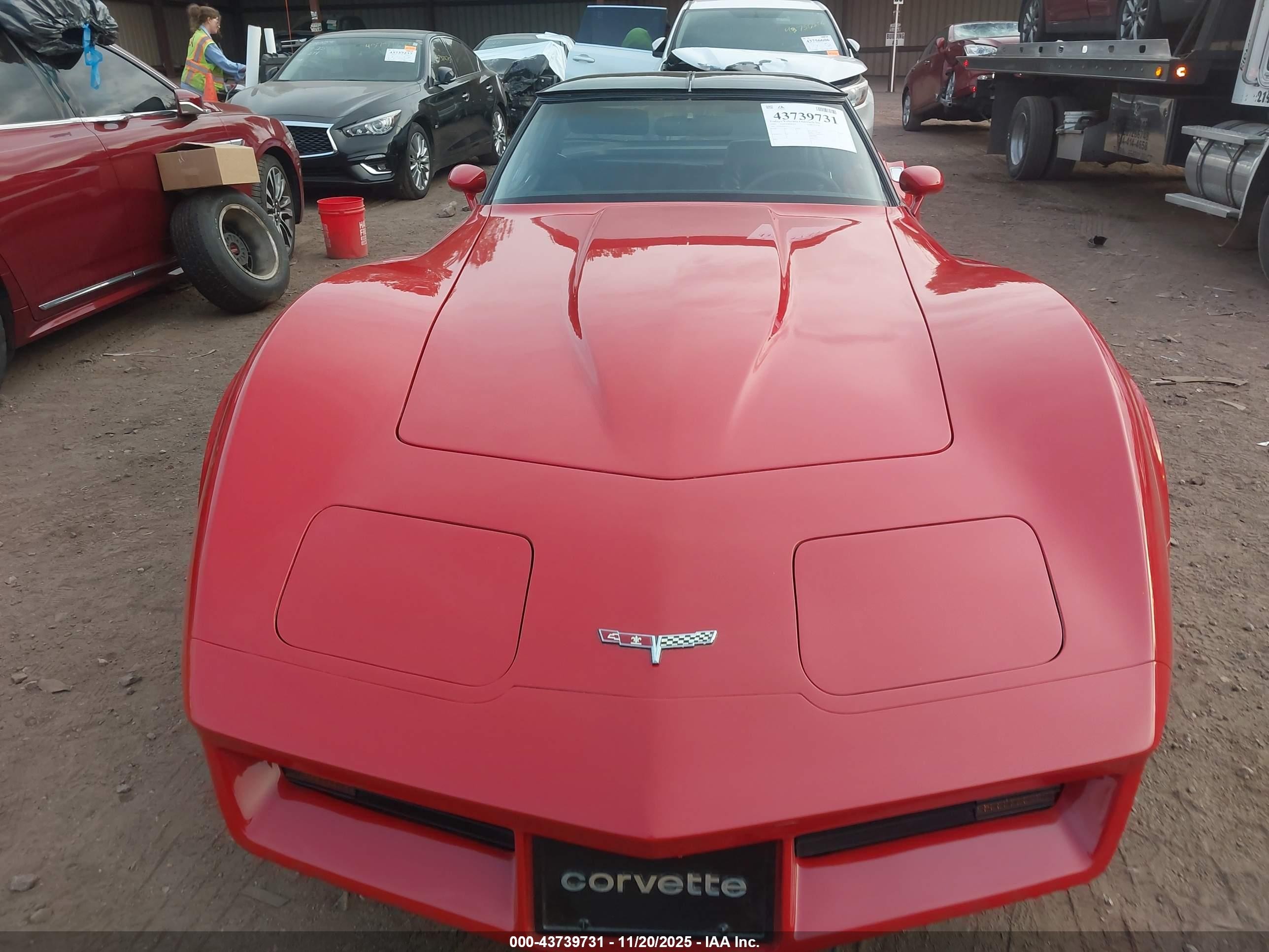 1980 Chevrolet Corvette   Красный vin: 1Z878AS402075    