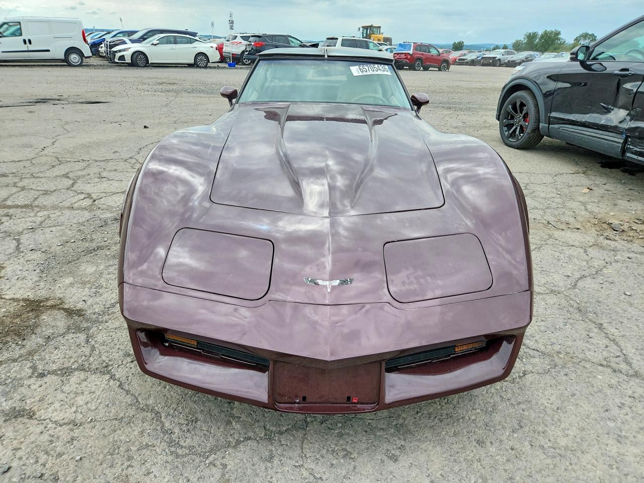 1980 Chevrolet Corvette Maroon vin: 1Z878AS407447