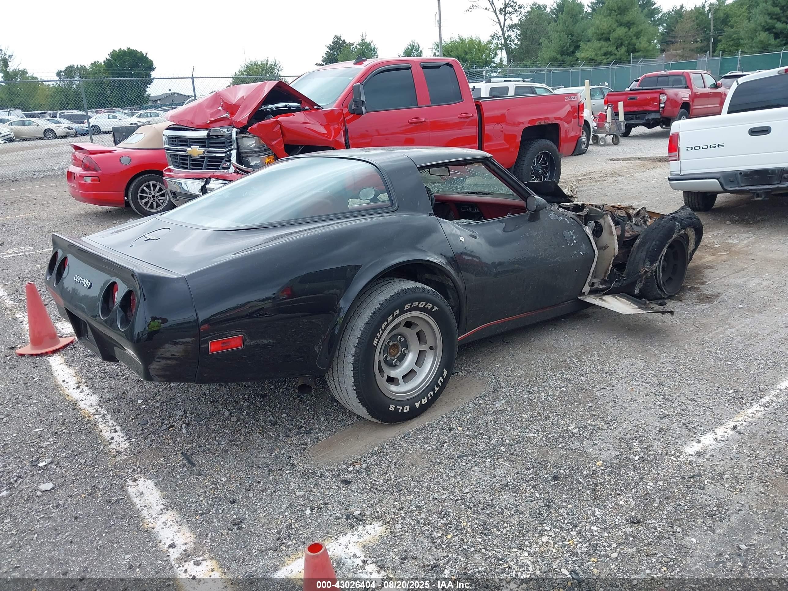 1980 Chev Corvette   Черный vin: 1Z878AS411416    