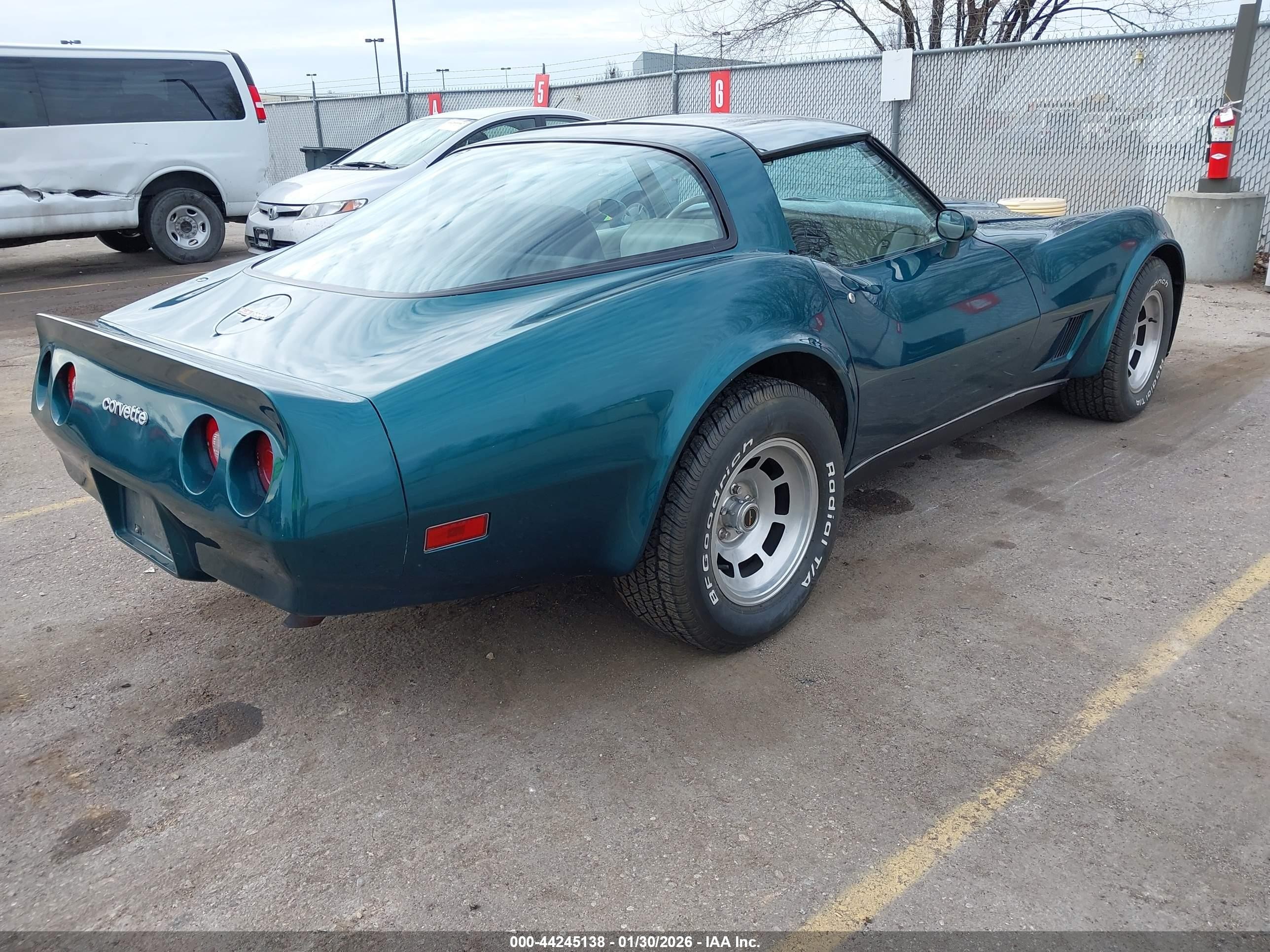1980 Chevrolet Corvette   Зеленый vin: 1Z878AS431825    