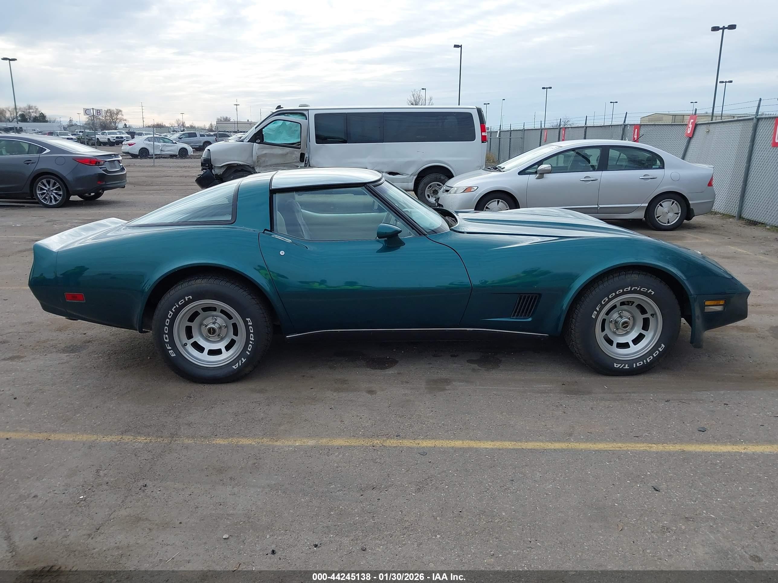 1980 Chevrolet Corvette   Зеленый vin: 1Z878AS431825    