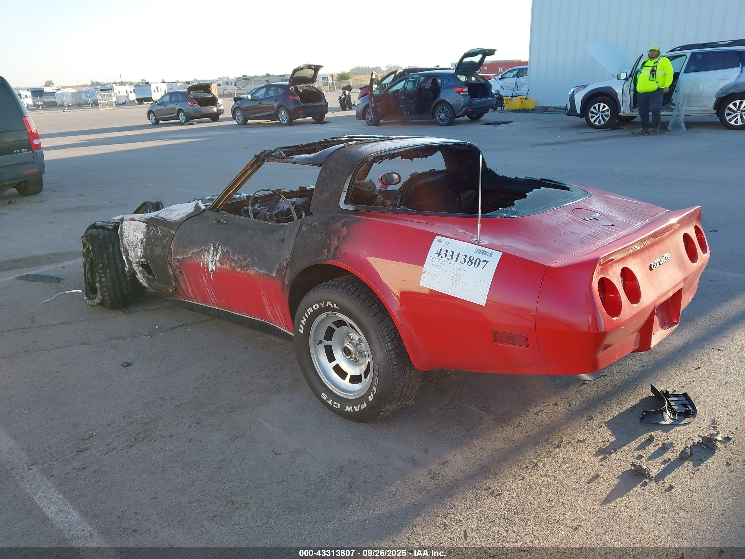 1980 Chev Corvette   Красный vin: 1Z878AS437708    
