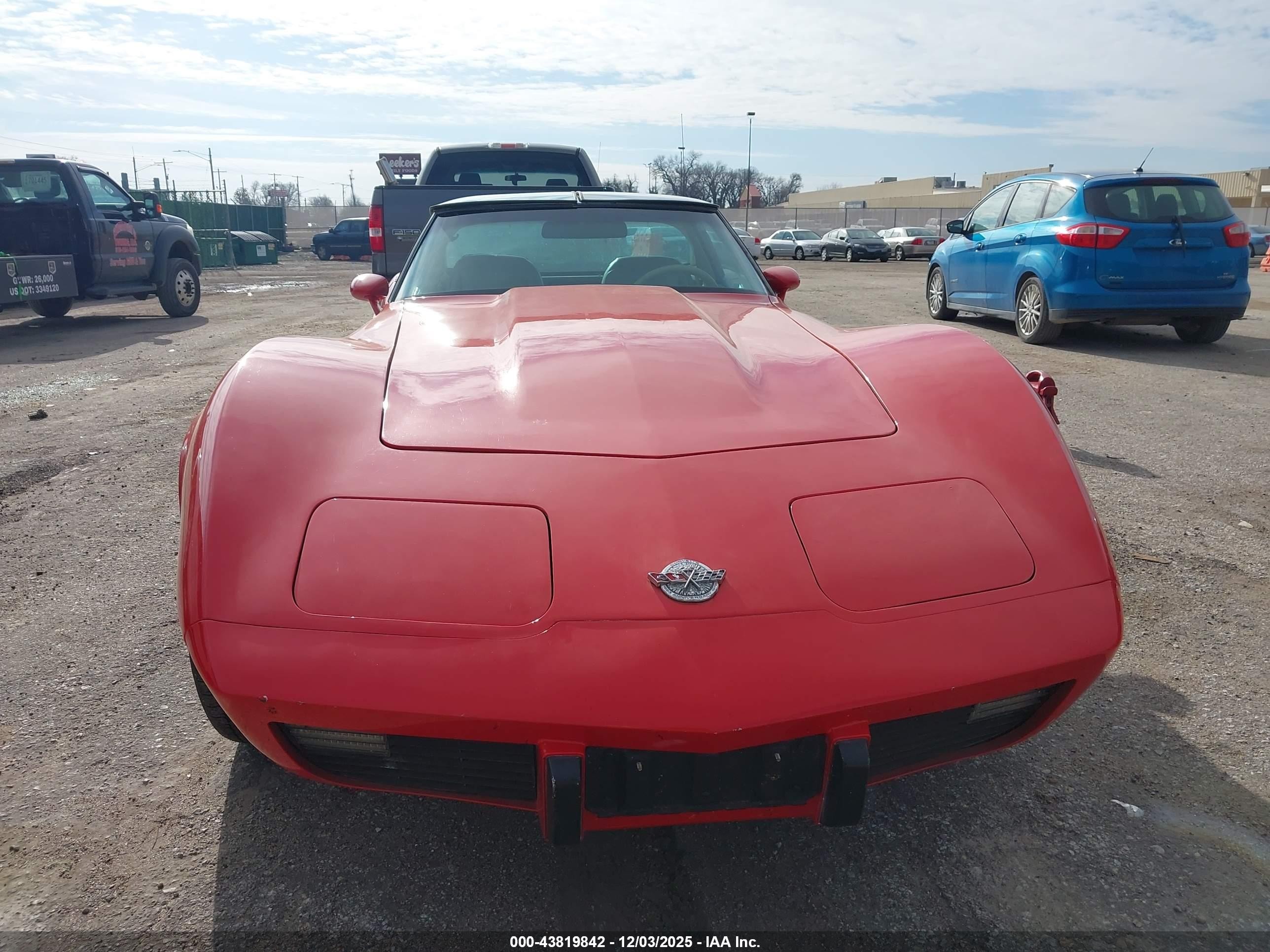 1978 Chevrolet Corvette   Красный vin: 1Z87L8S413637    