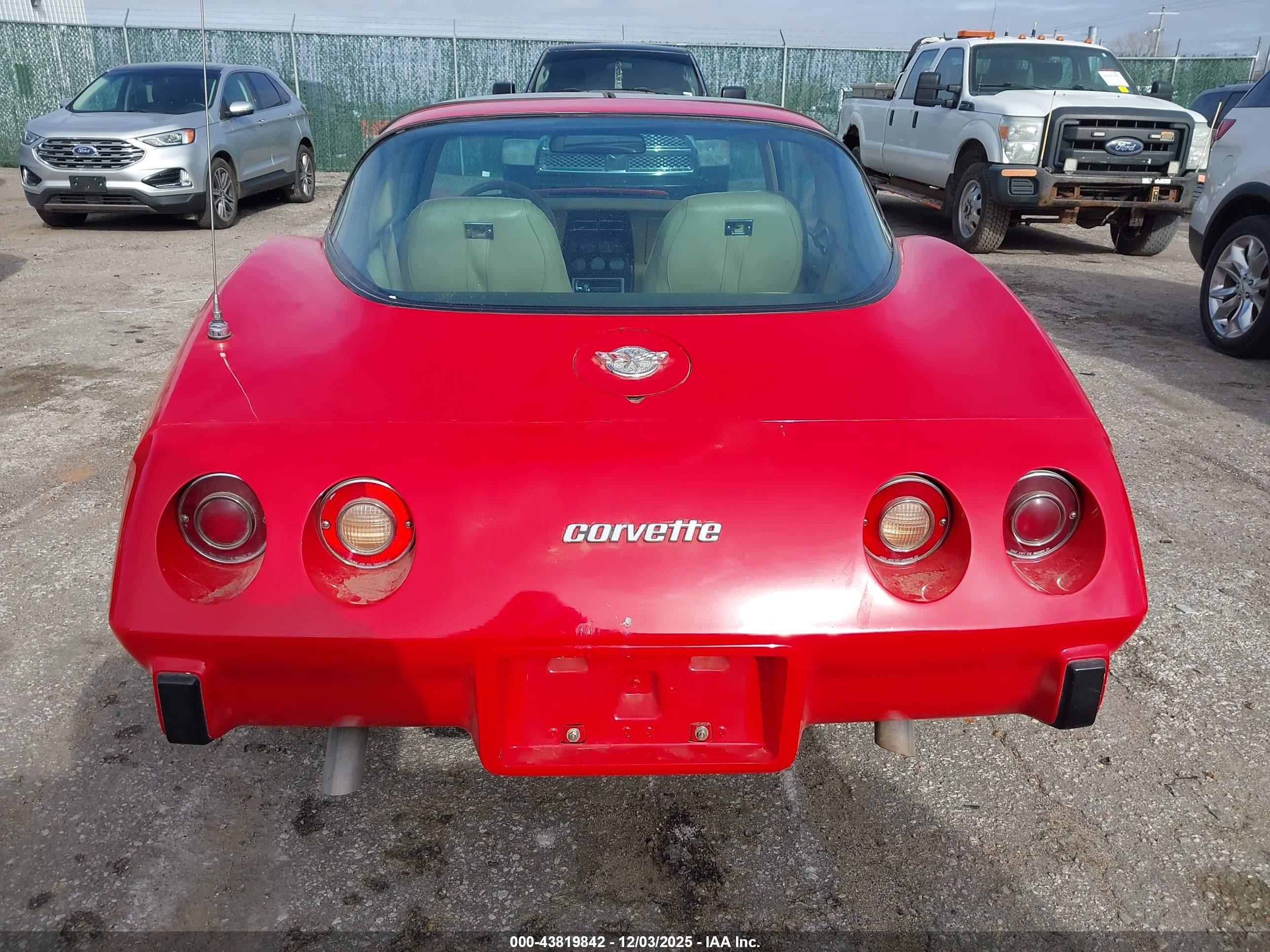 1978 Chevrolet Corvette   Красный vin: 1Z87L8S413637    