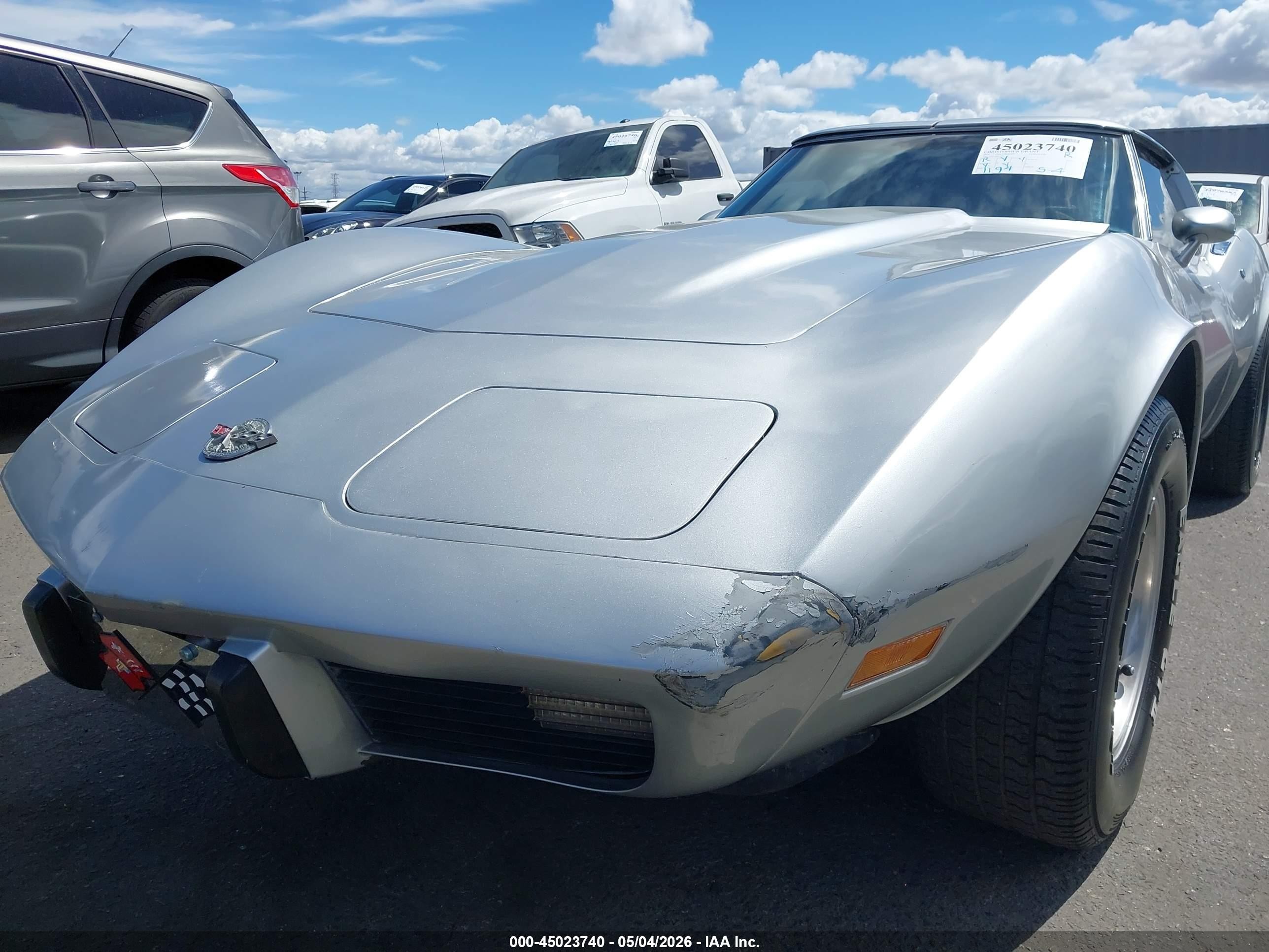 1978 Chevrolet Corvette   Серебряный vin: 1Z87L8S424981    