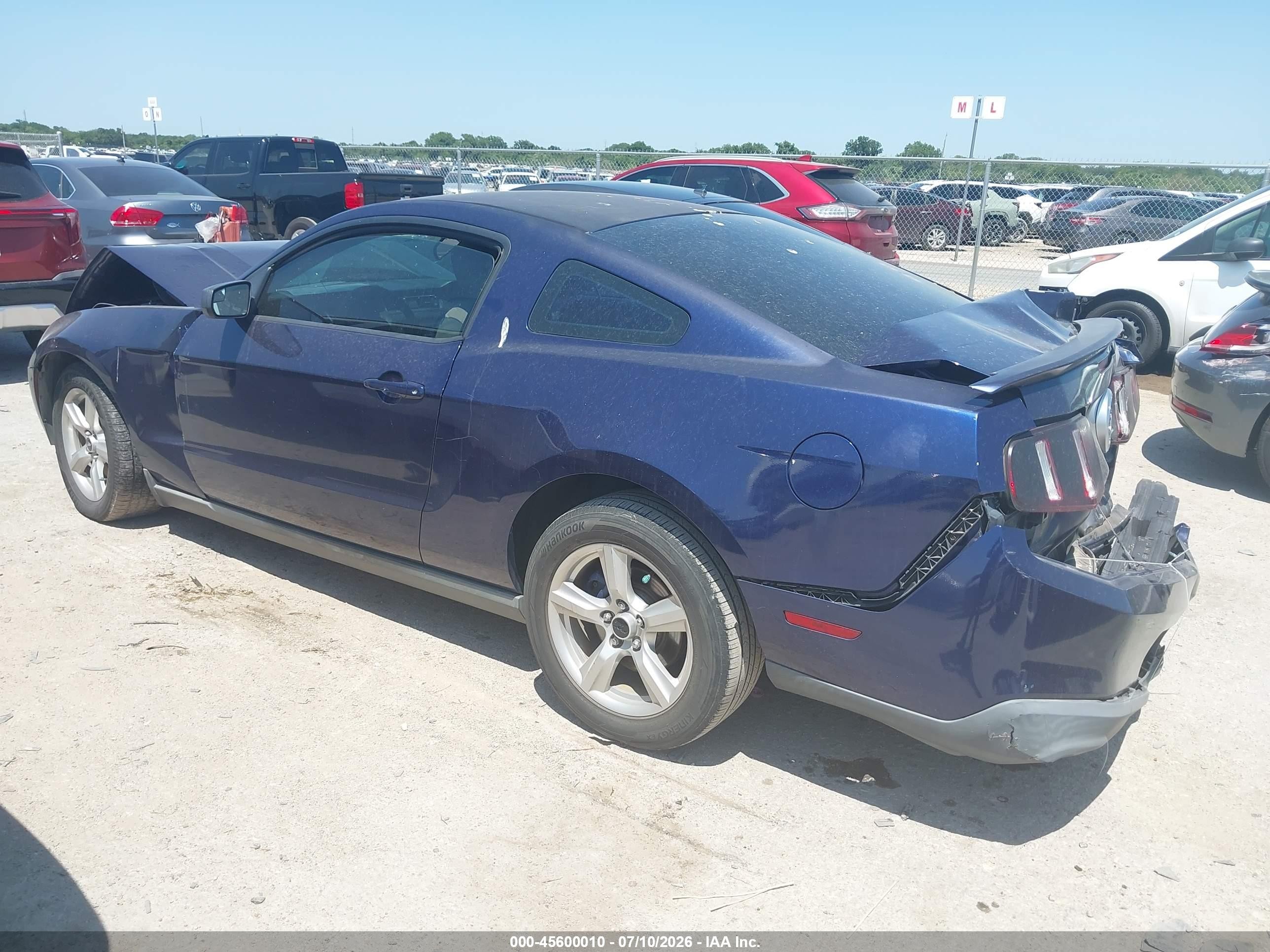 2011 Ford Mustang V6 Blue vin: 1ZVBP8AM0B5125510