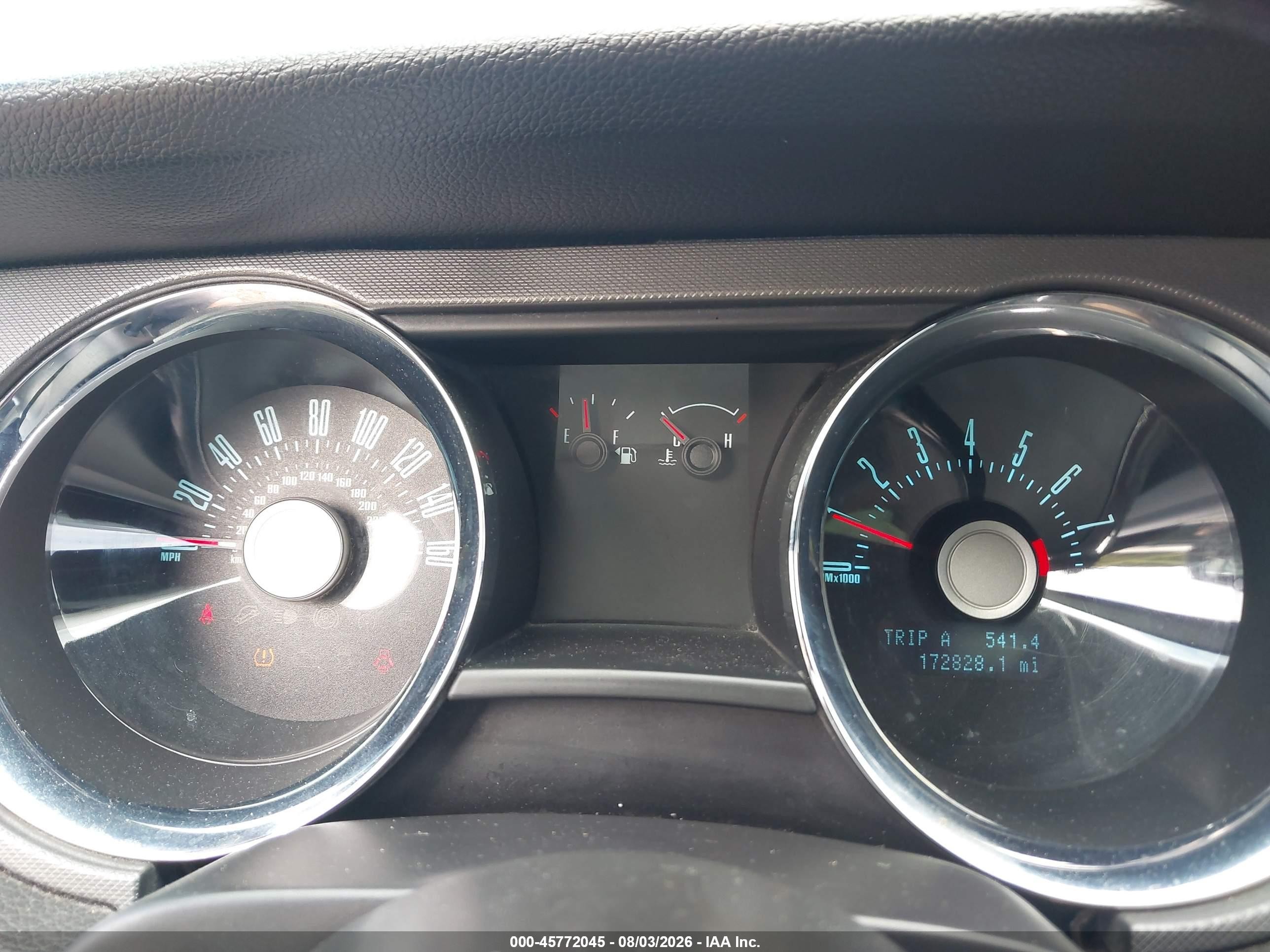 2011 Ford Mustang V6 Red vin: 1ZVBP8AM0B5128519