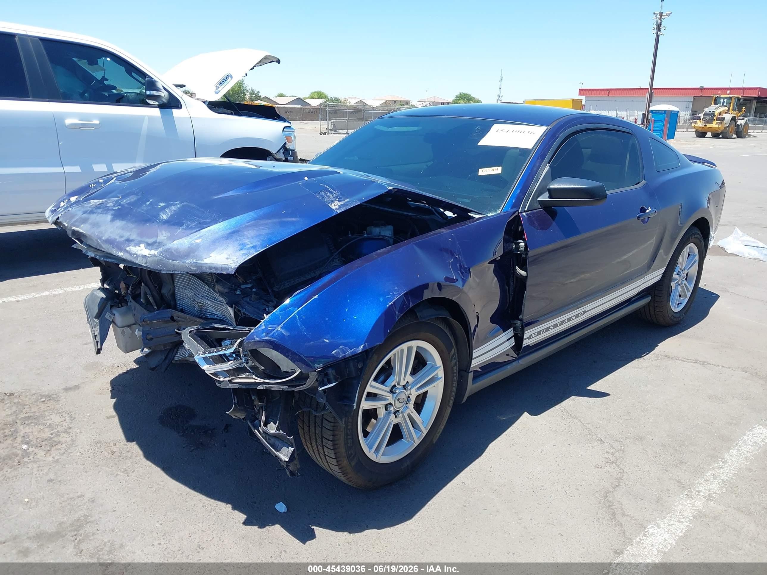2011 Ford Mustang V6 Blue vin: 1ZVBP8AM0B5136037